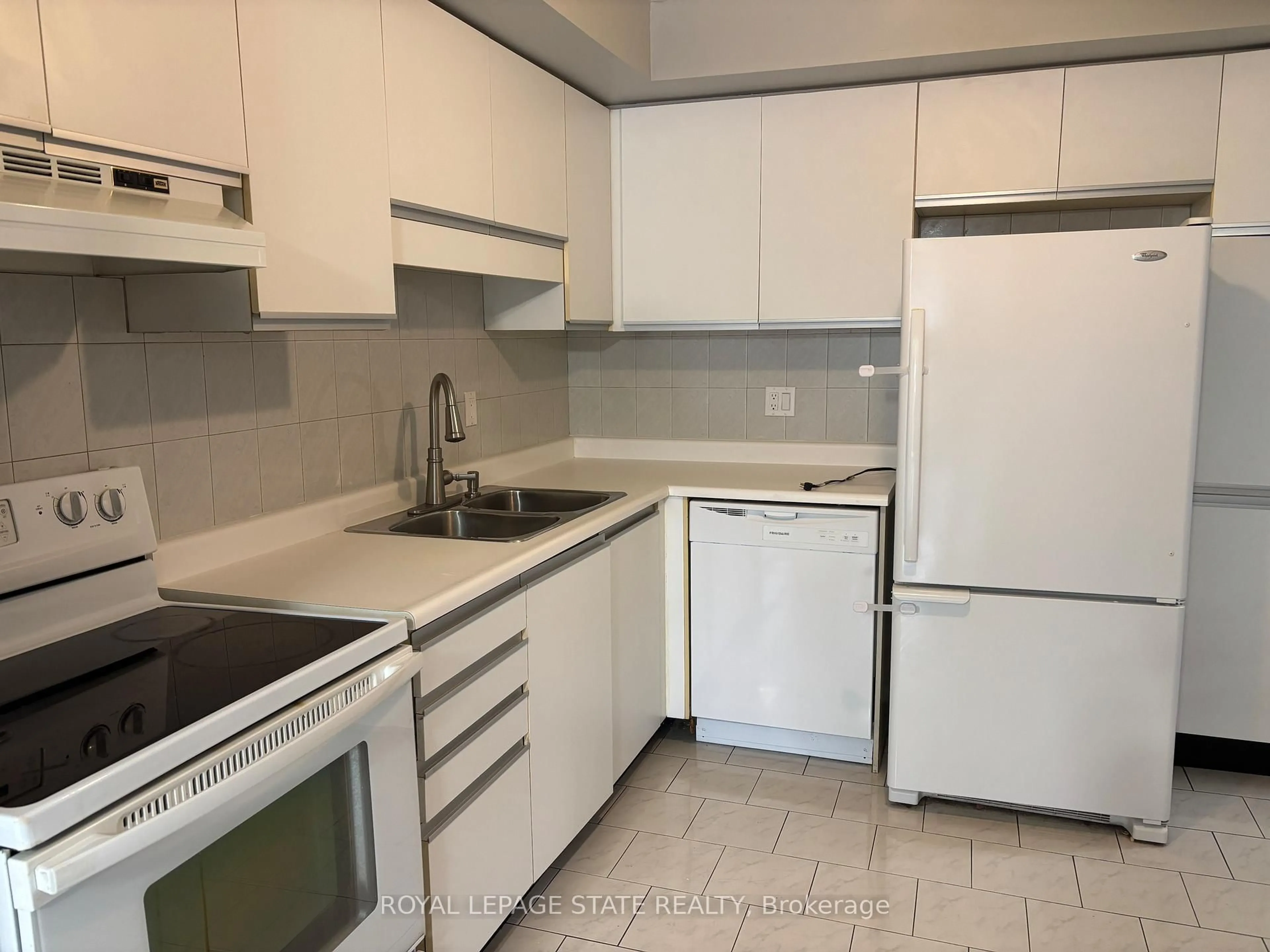 Standard kitchen, unknown for 1 Royalwood Crt #55, Hamilton Ontario L8E 4Y2