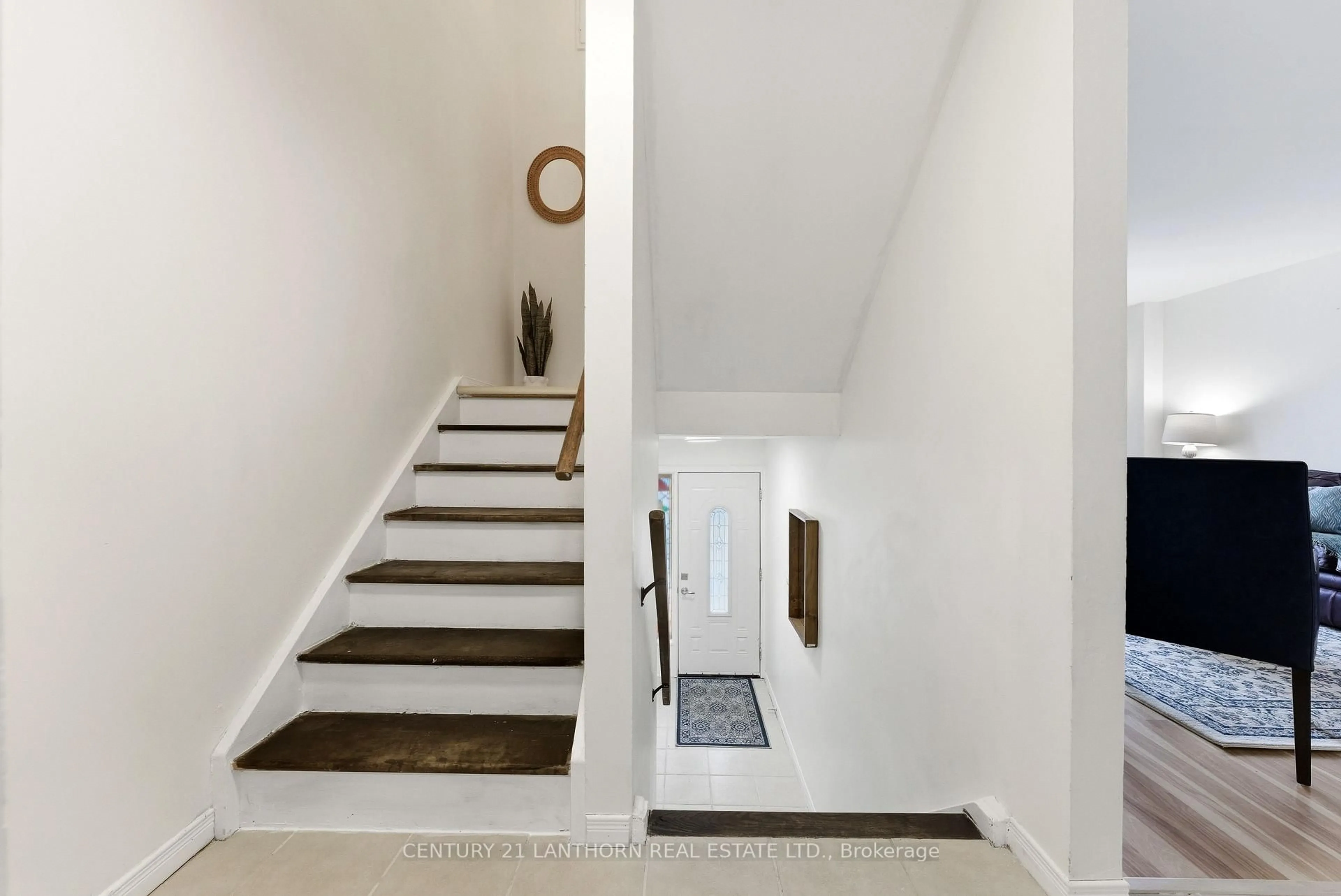 Unknown for 14 Anna Crt, Quinte West Ontario K8V 5Y4