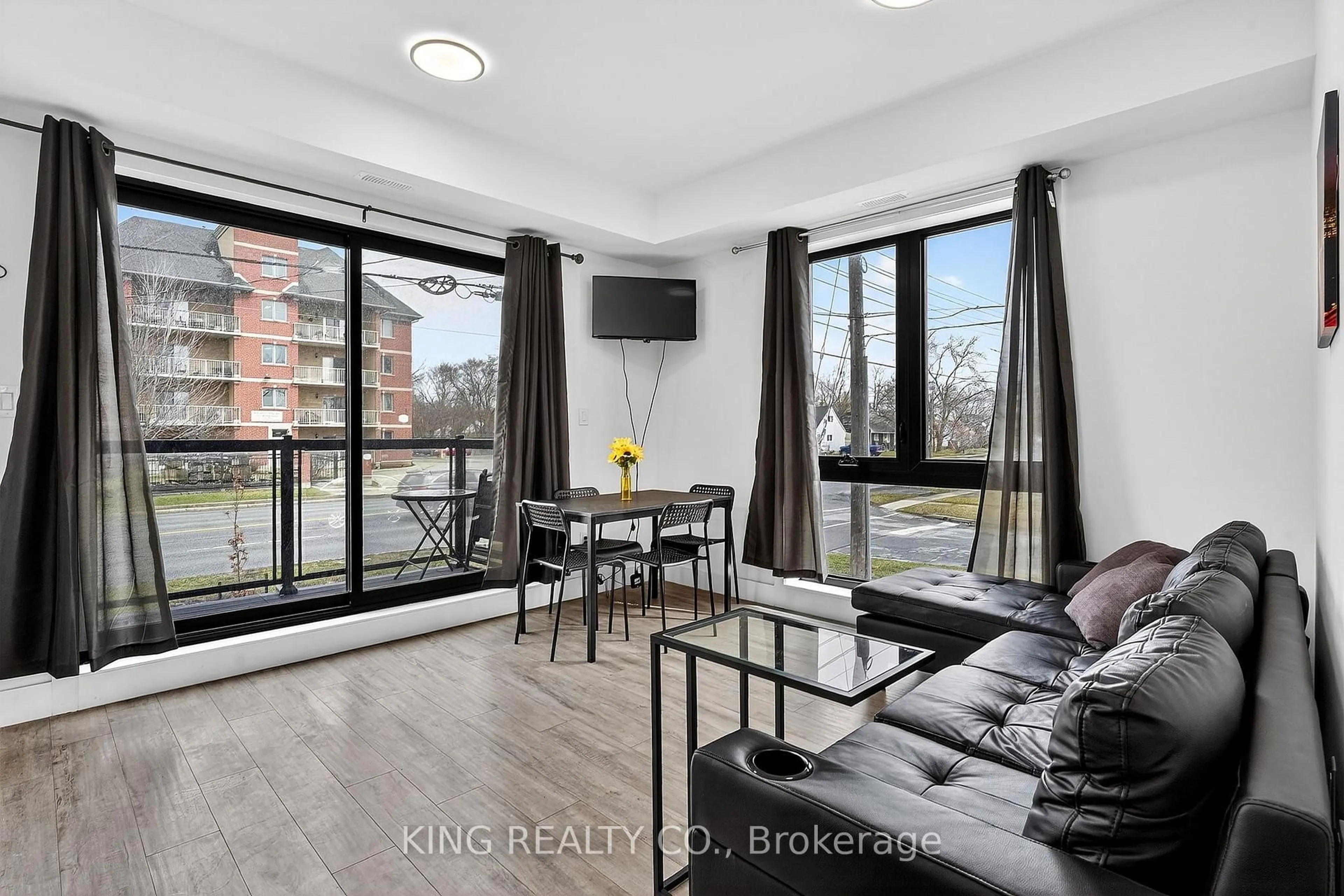 Unknown for 7277 Wilson Cres #201, Niagara Falls Ontario L2G 4R8