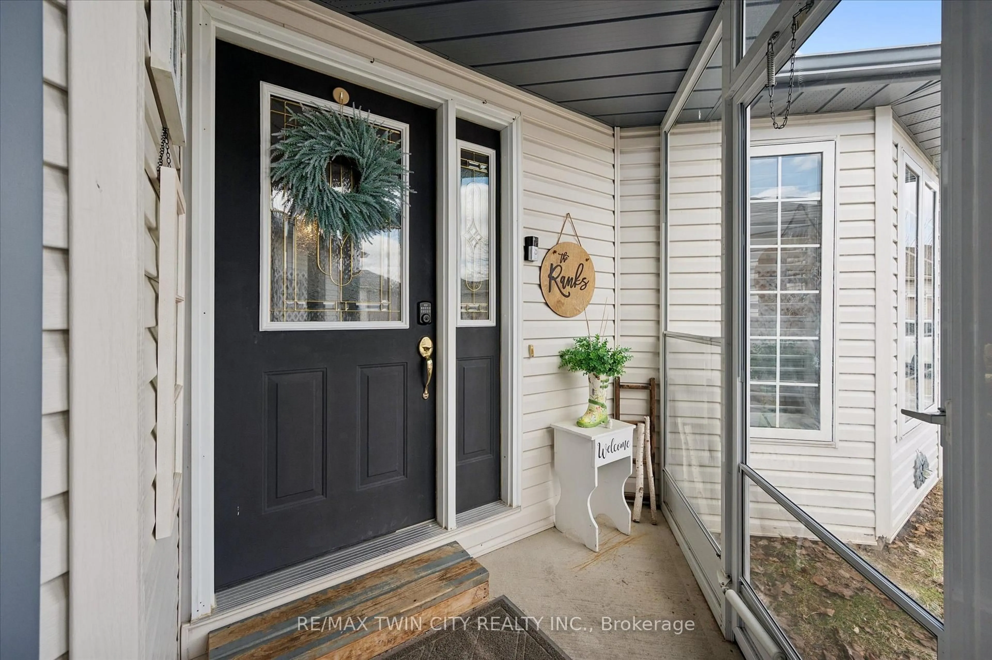Indoor entryway for 5 Spruce Lane, Wilmot Ontario N3A 2G6