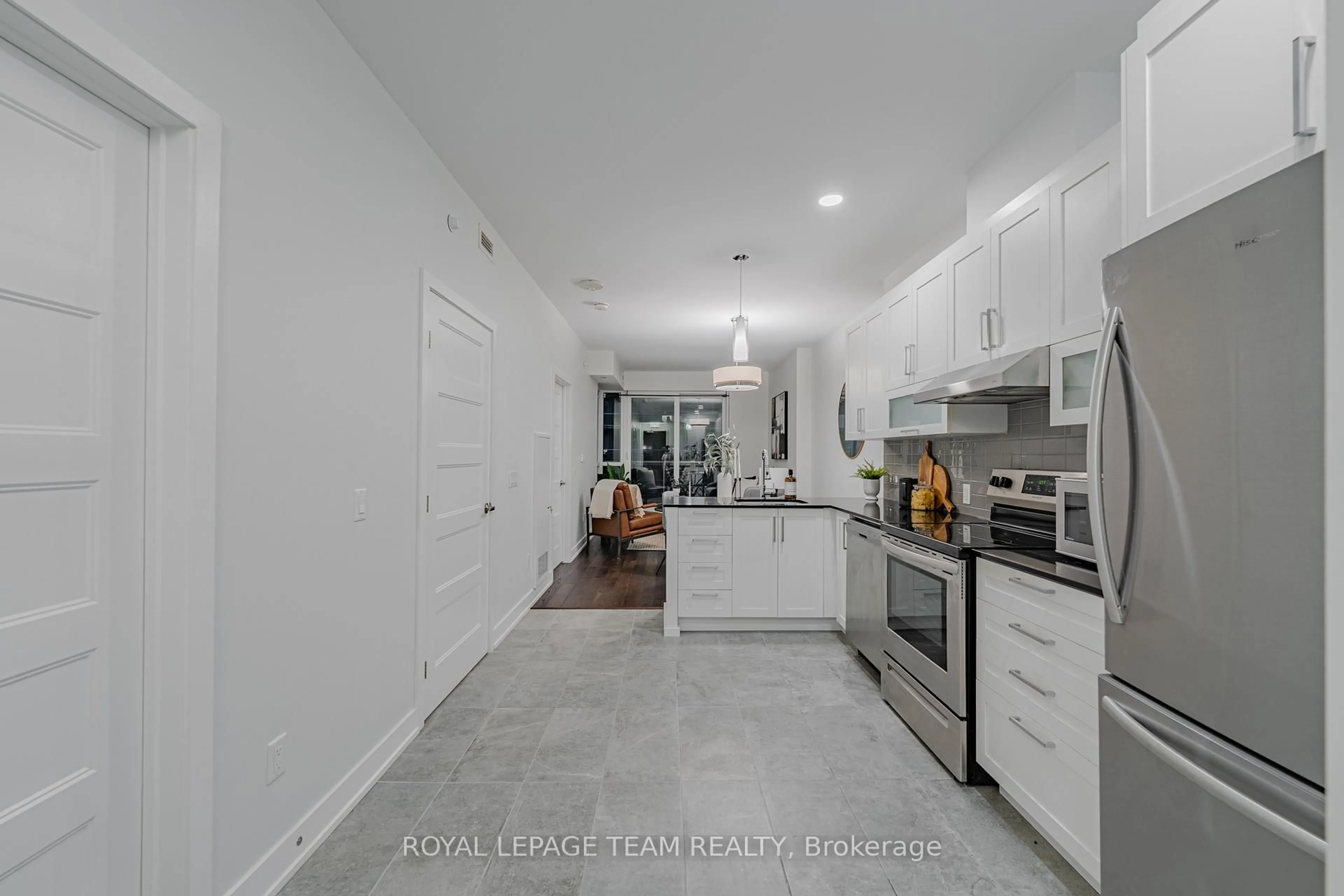 Open concept kitchen, ceramic/tile floor for 200 Inlet Private #1106, Ottawa Ontario K4A 5H3