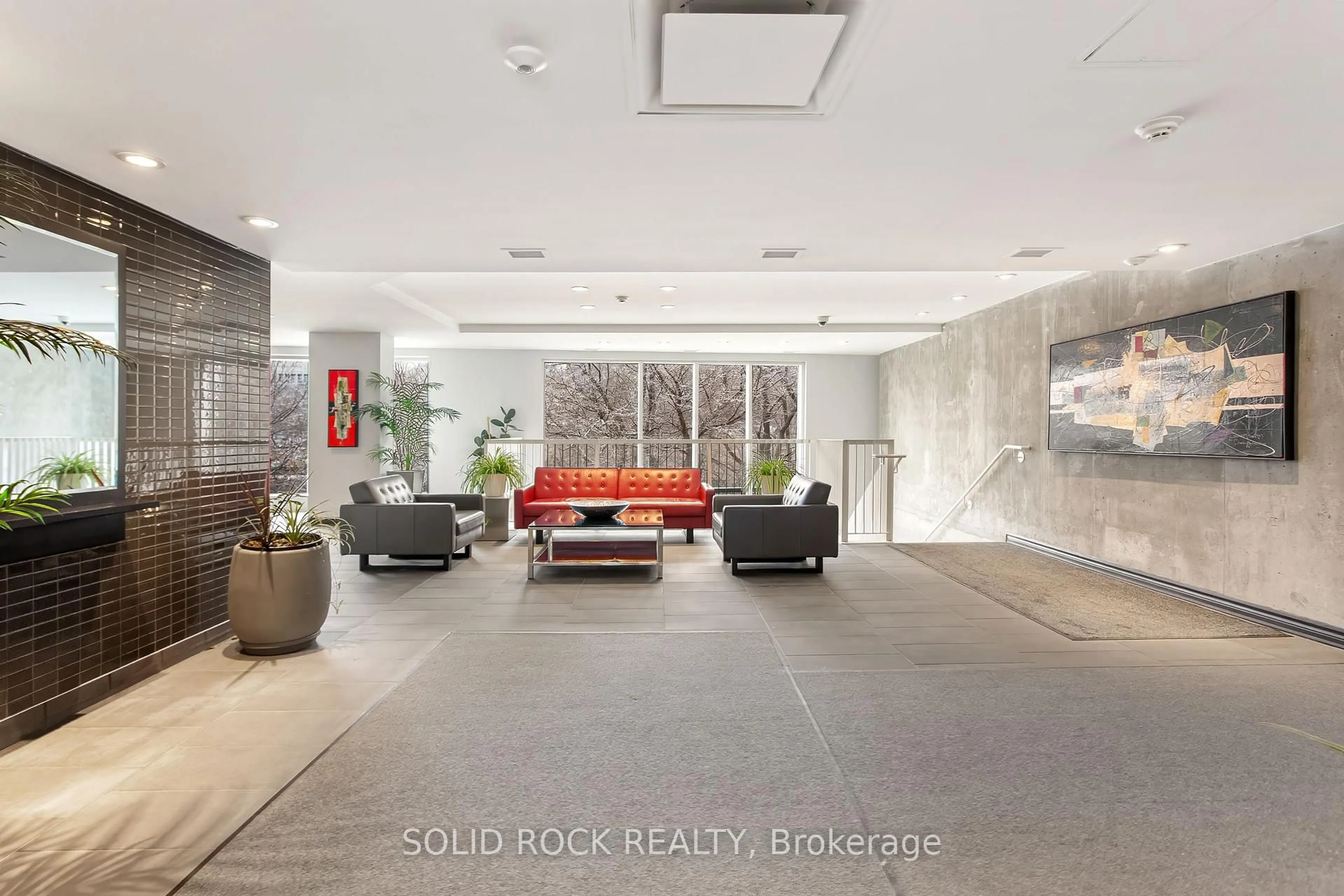 Lobby for 250 Lett St #805, Ottawa Ontario K1R 0A8