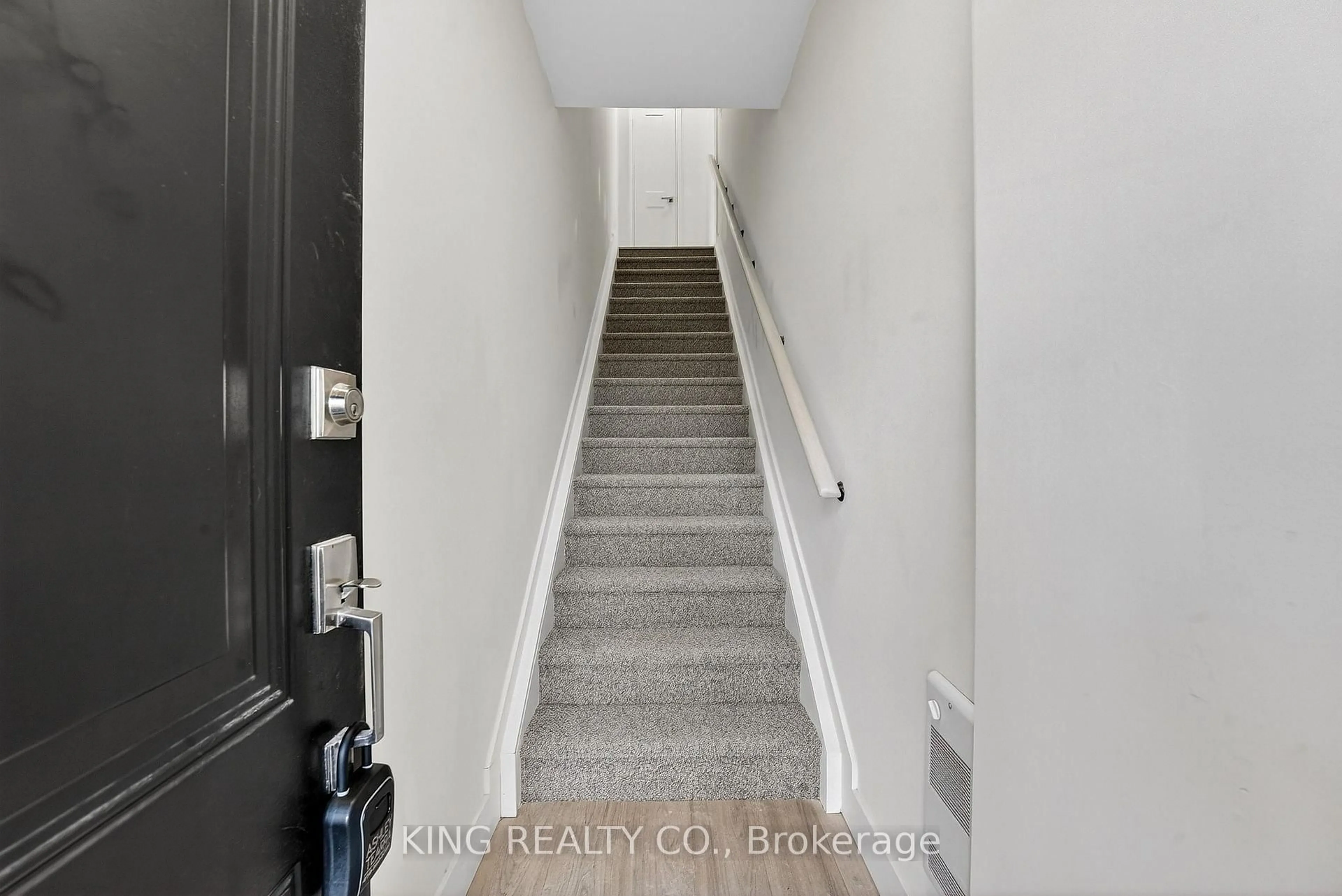 Unknown for 7277 Wilson Cres #302, Niagara Falls Ontario L2G 4R8