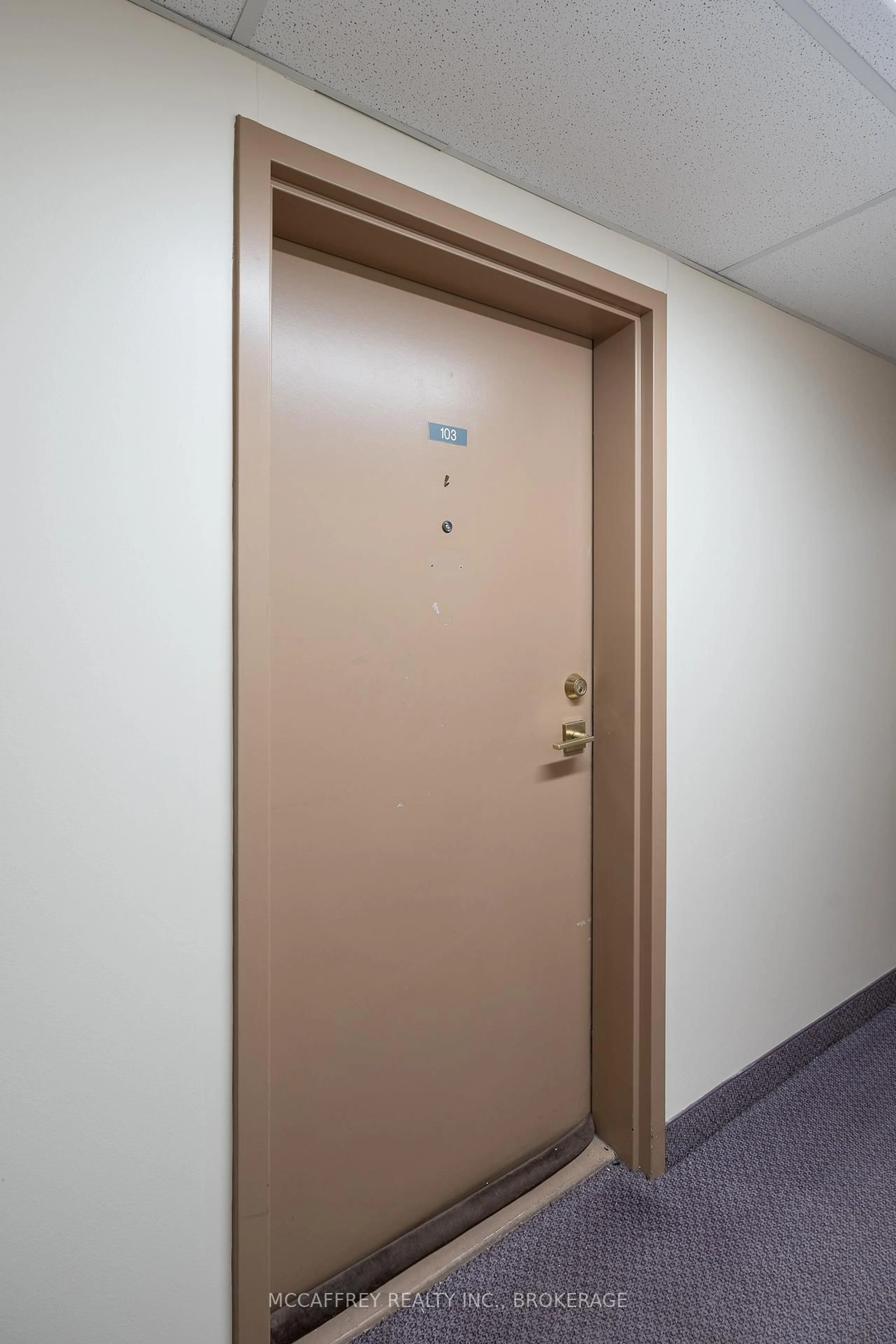 A pic of a room for 310 Kingsdale Ave #103, Kingston Ontario K7M 8S1