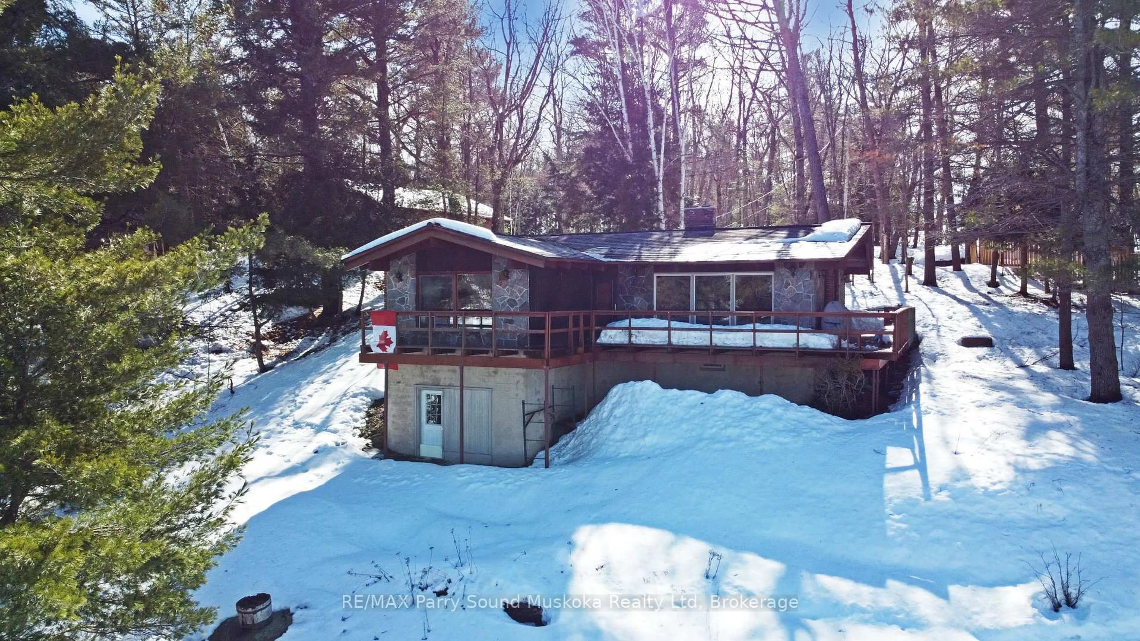 A pic from outside/outdoor area/front of a property/back of a property/a pic from drone, unknown for 45 Ridgeway Dr, Carling Ontario P0G 1G0