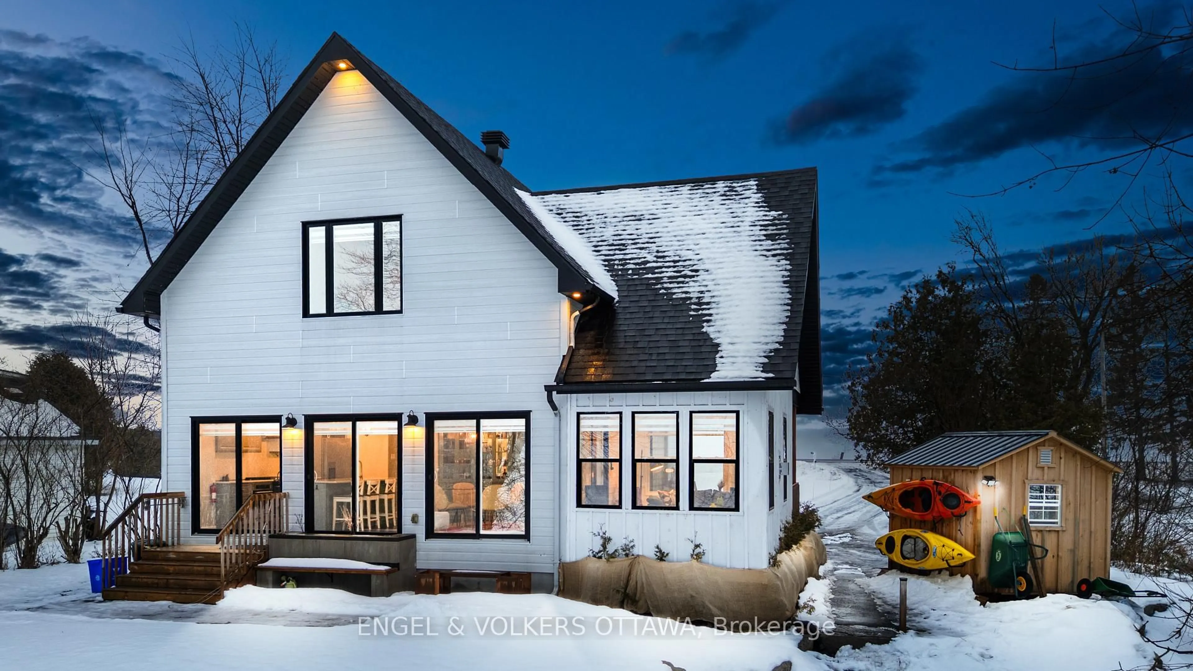 Home with vinyl exterior material, street for 2882 BAY Rd, Champlain Ontario K0B 1K0