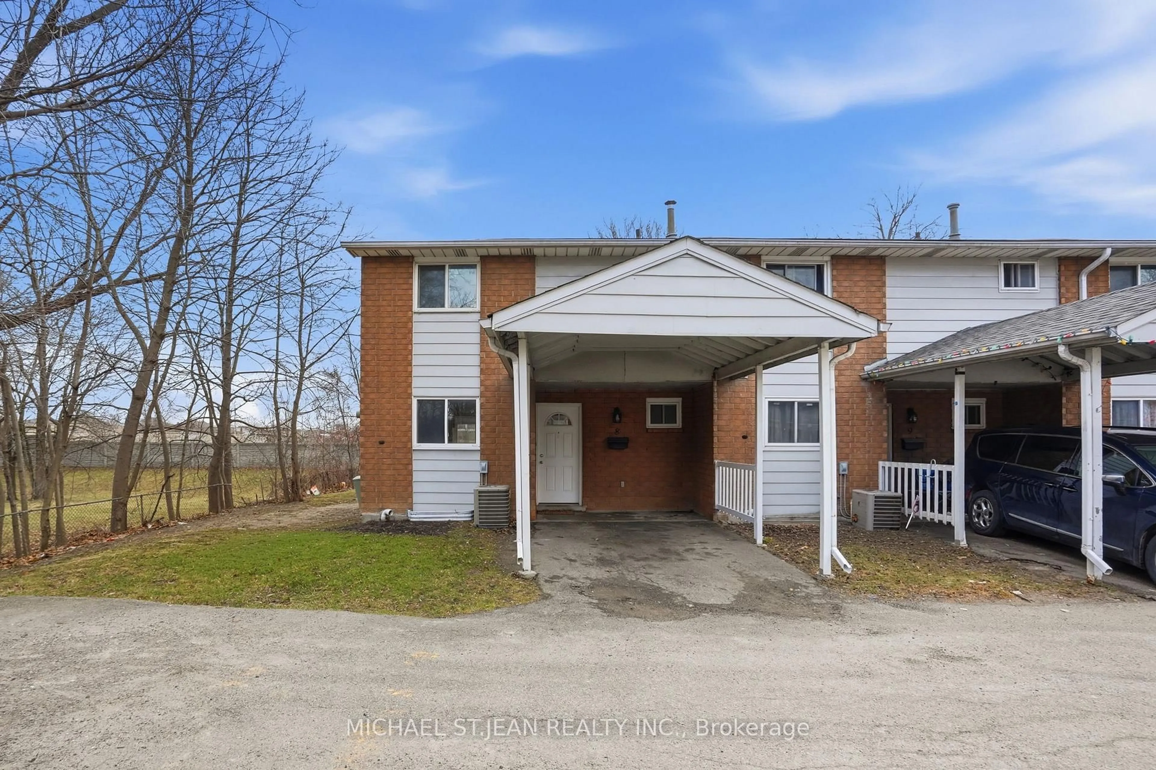 Unknown for 125 Limeridge Rd #8, Hamilton Ontario L9C 2V3