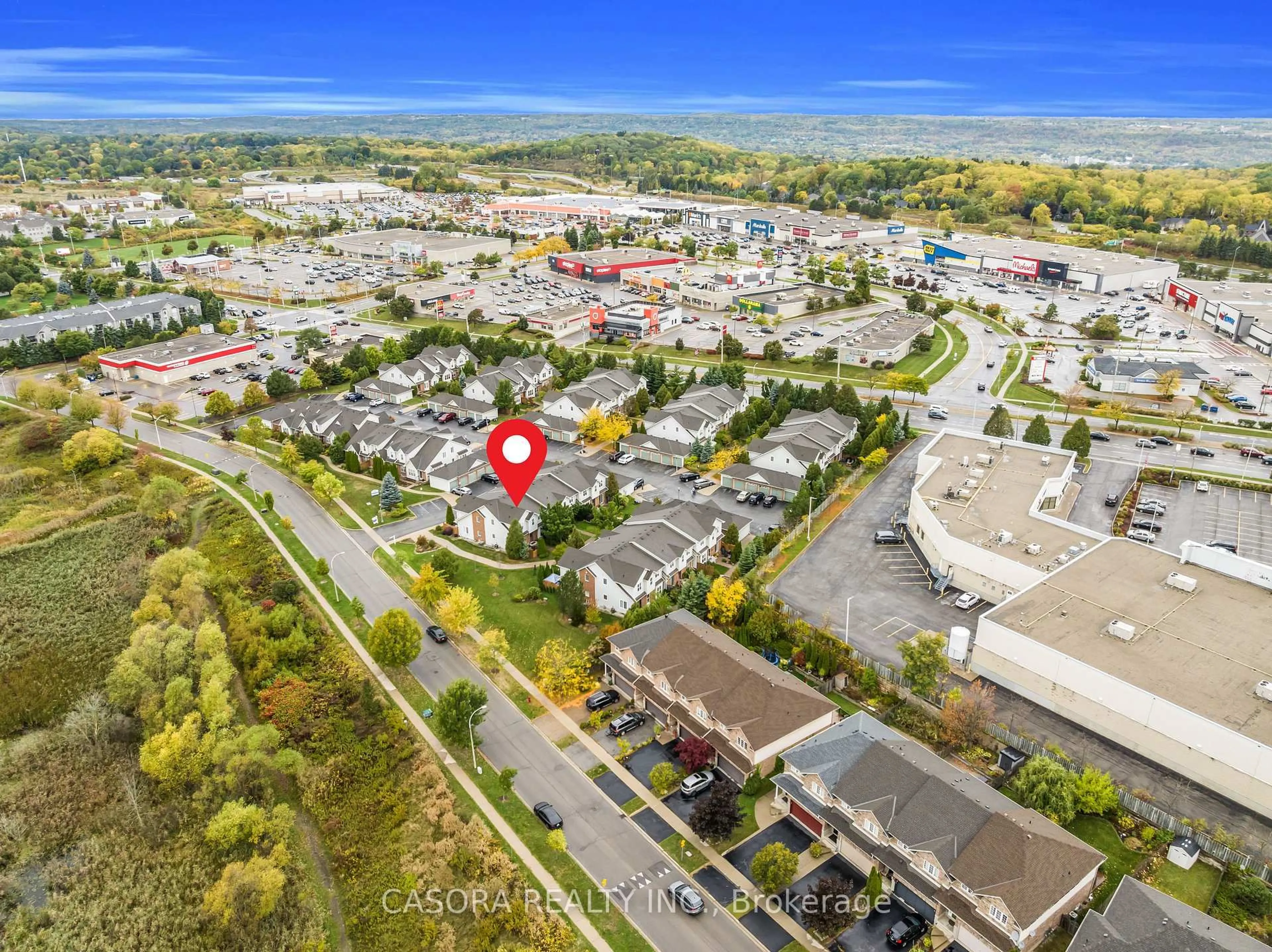 A pic from outside/outdoor area/front of a property/back of a property/a pic from drone, unknown for 1085 Harrogate Dr #45, Hamilton Ontario L9K 1R2