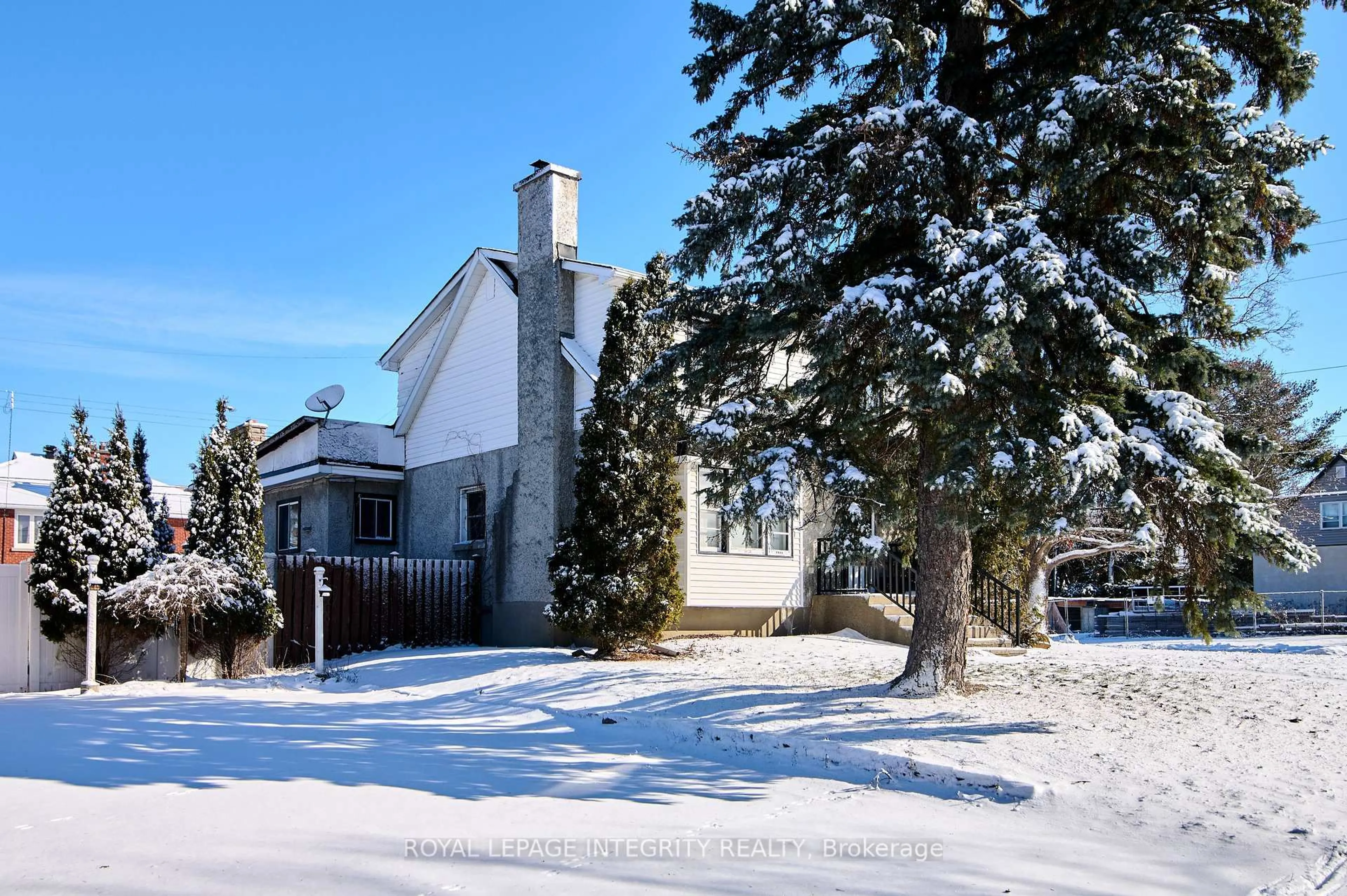 Unknown for 1085 Richard Ave, Ottawa Ontario K1H 8C3