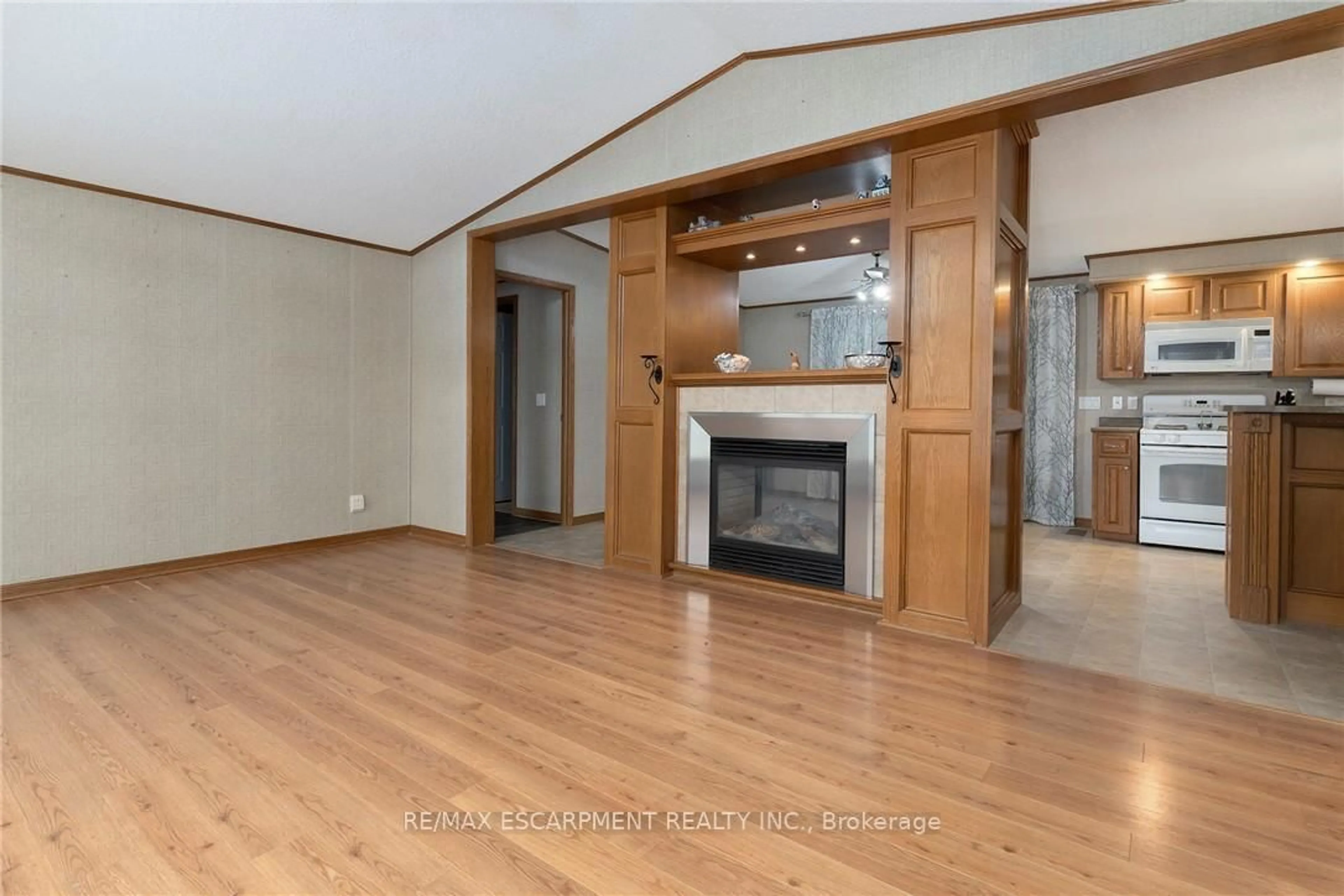 A pic of a room for 1161 4TH CONCESSION Rd, Hamilton Ontario L8B 0X3