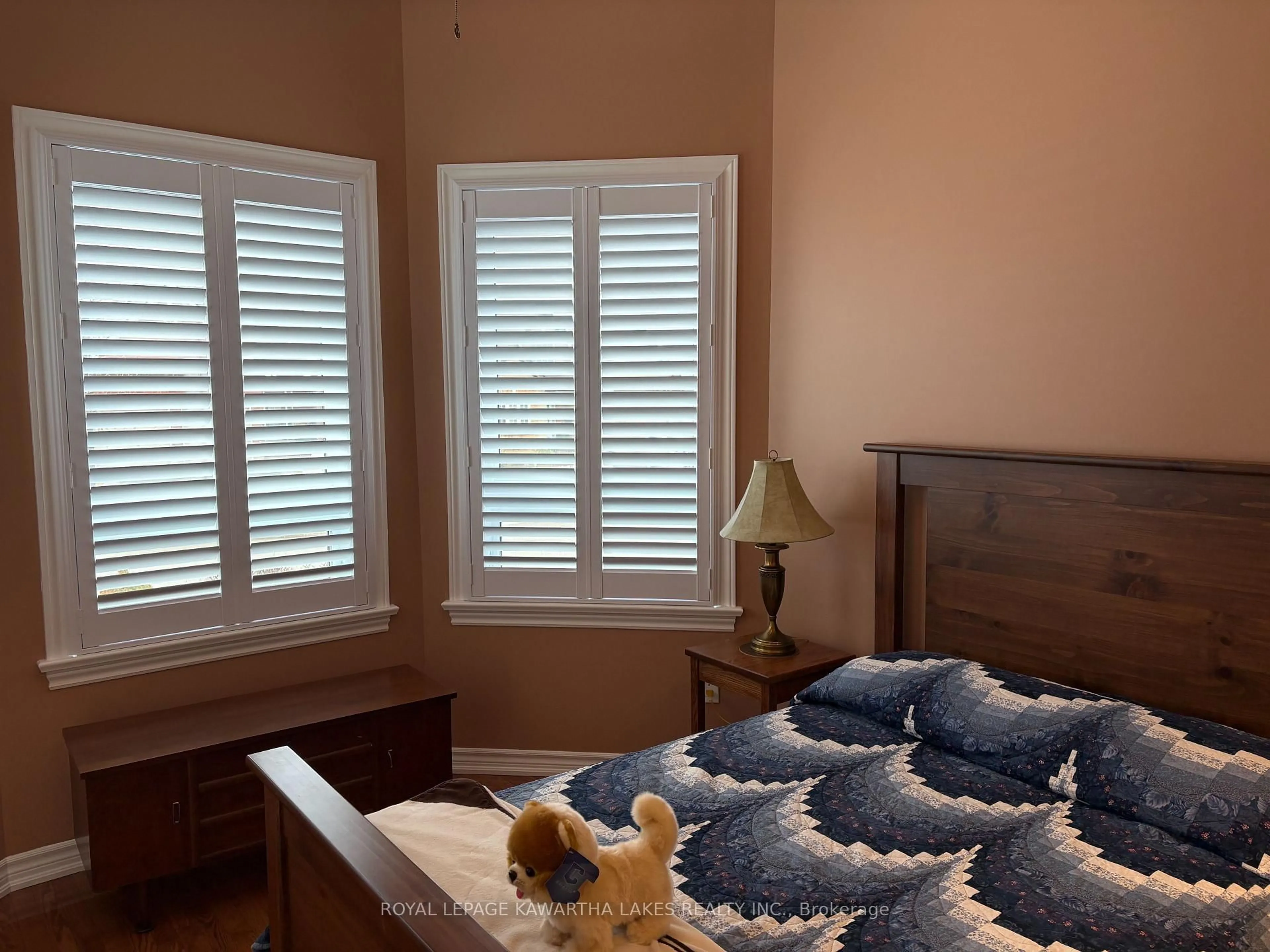 A pic of a room for 8 Ellis Cres, Kawartha Lakes Ontario K9V 0A4