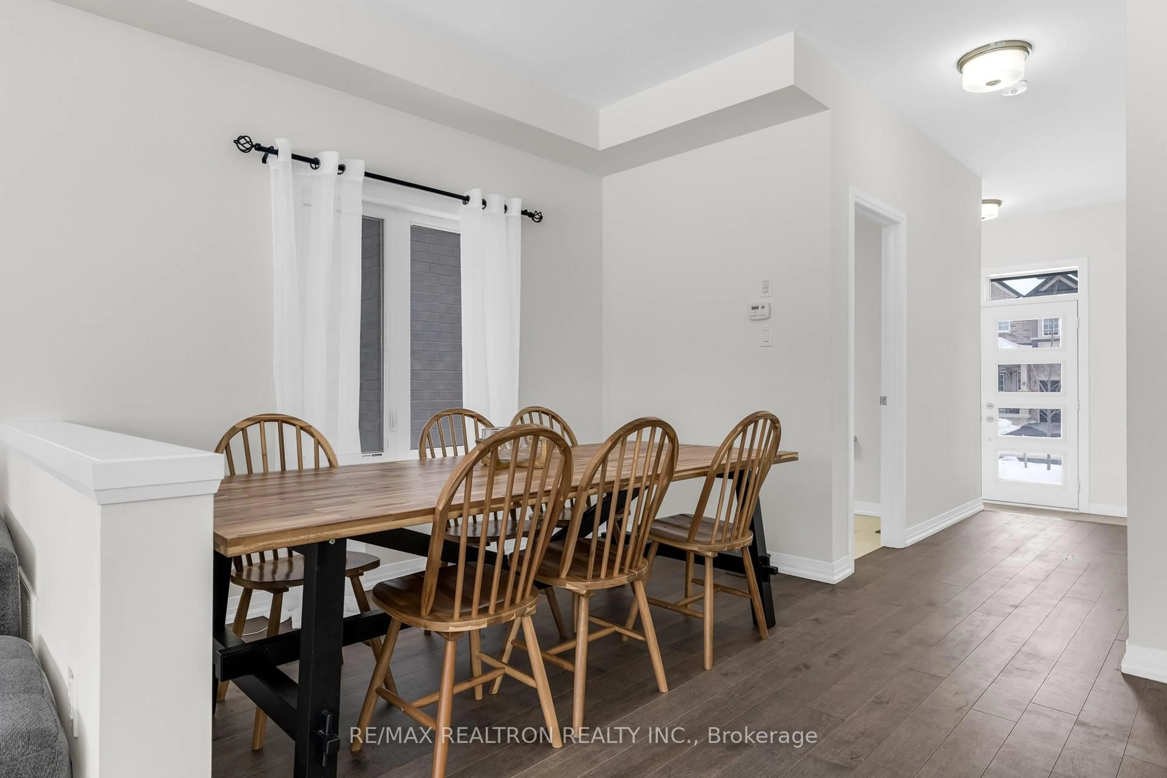 Dining room, unknown for 14 Ingalls Ave, Brantford Ontario N3V 0B2