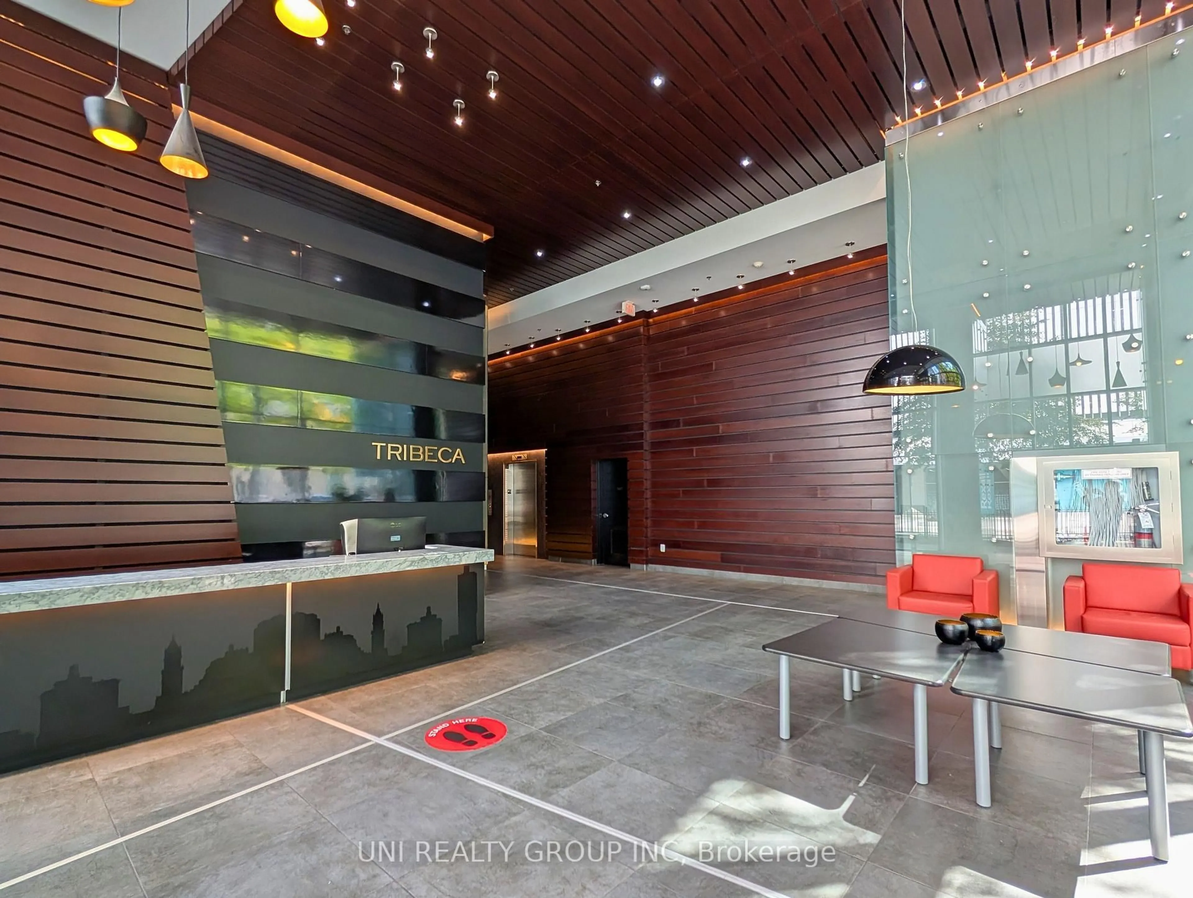 Lobby for 179 Metcalfe St #1008, Ottawa Ontario K2P 1P7