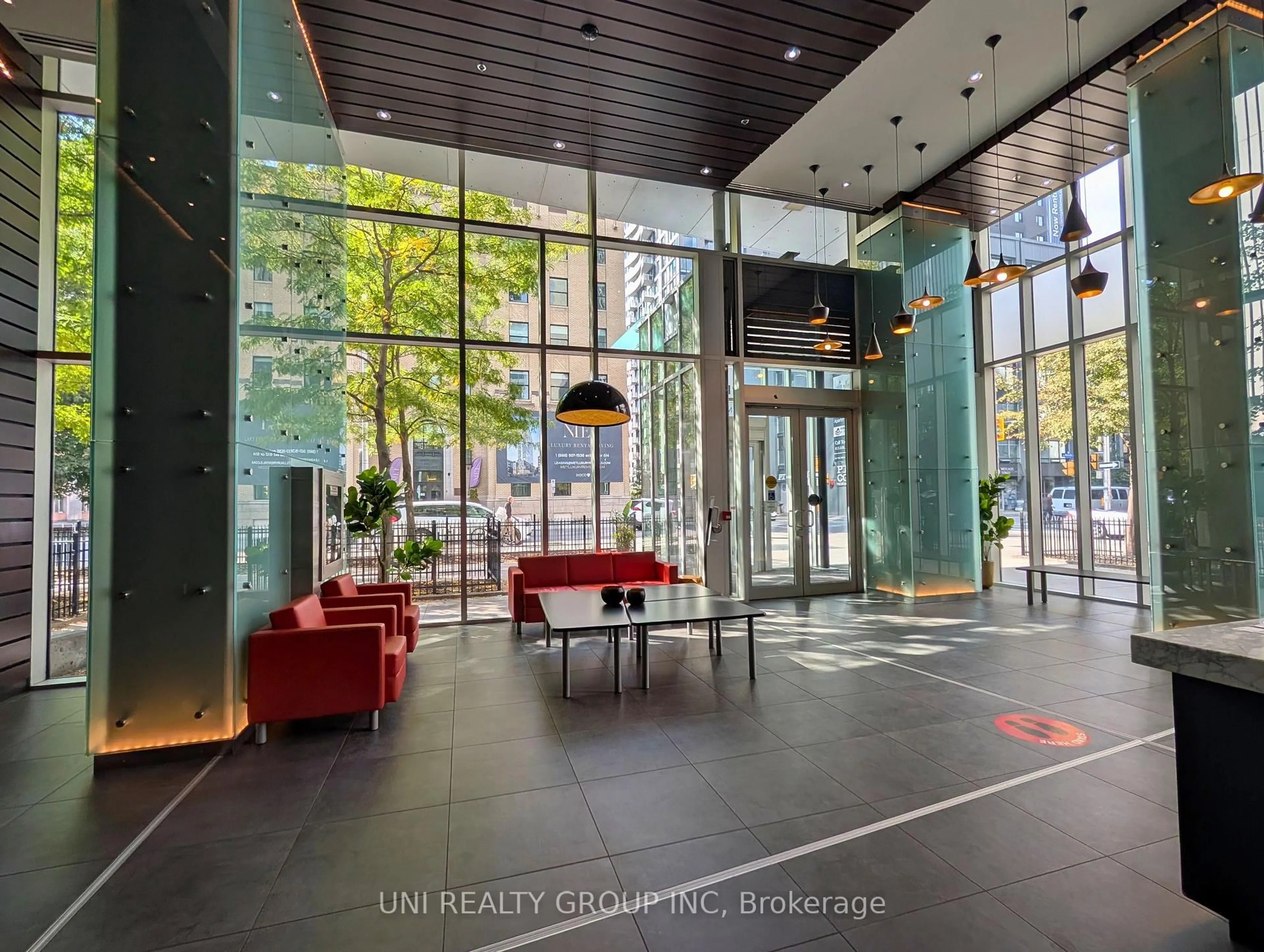 Unknown for 179 Metcalfe St #1008, Ottawa Ontario K2P 1P7