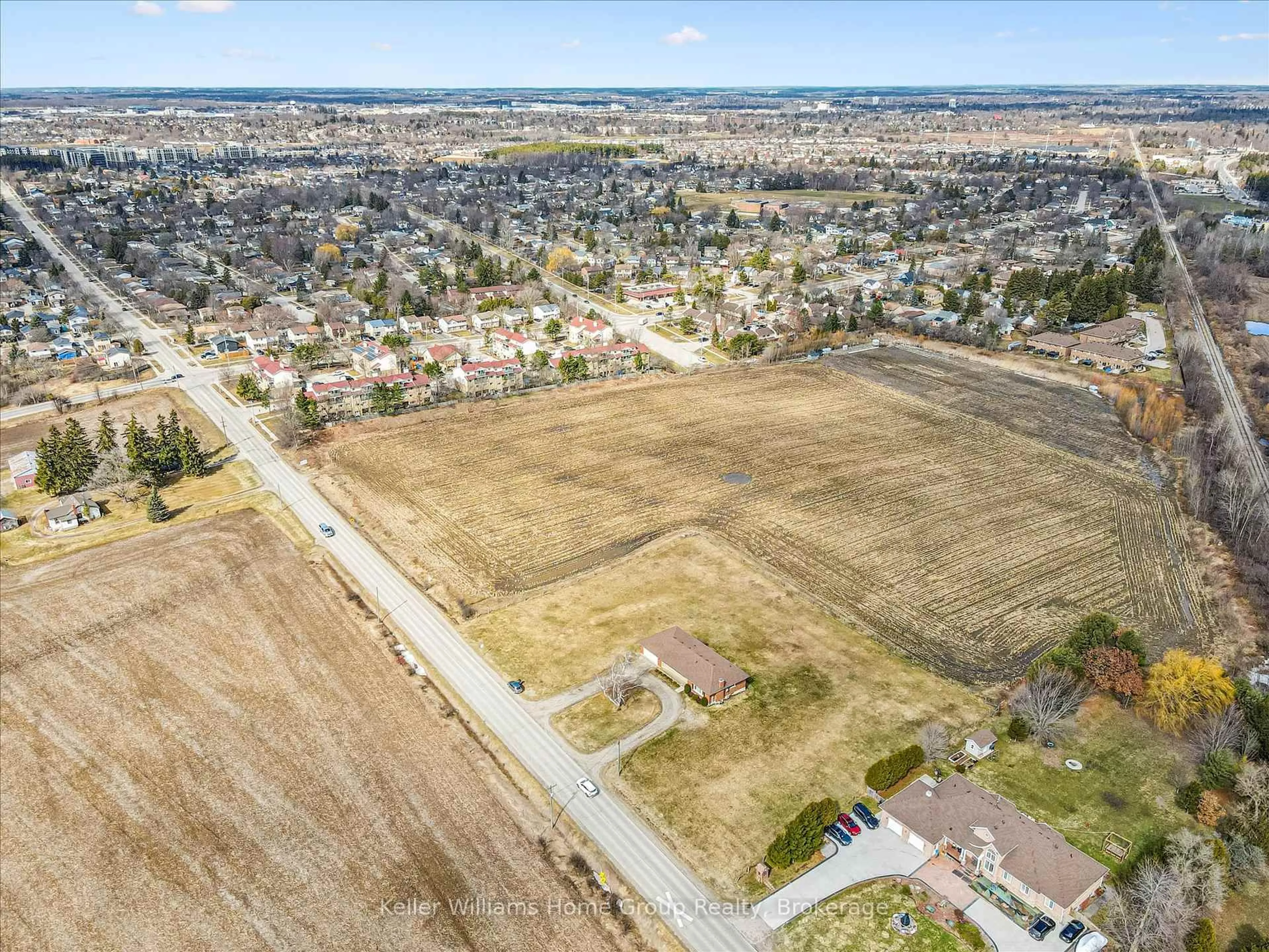 A pic from outside/outdoor area/front of a property/back of a property/a pic from drone, street for 5109 Whitelaw Rd, Guelph/Eramosa Ontario N1H 6J4