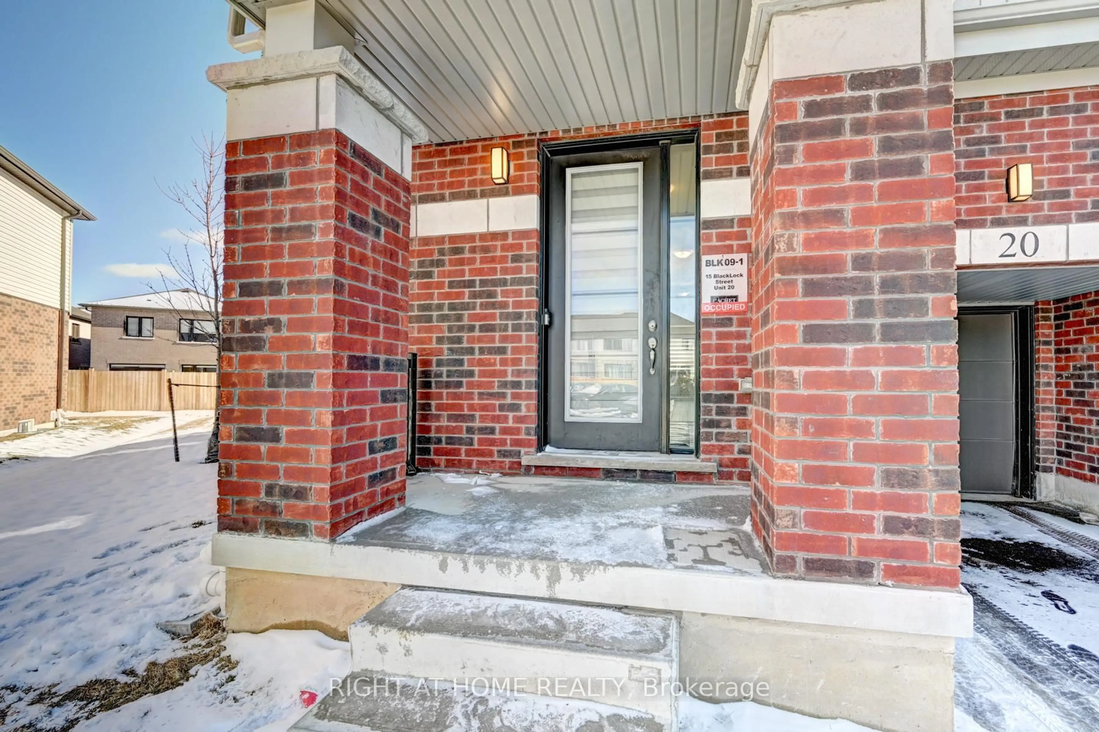 Home with brick exterior material, street for 15 Blacklock St #20, Cambridge Ontario N1S 0E6