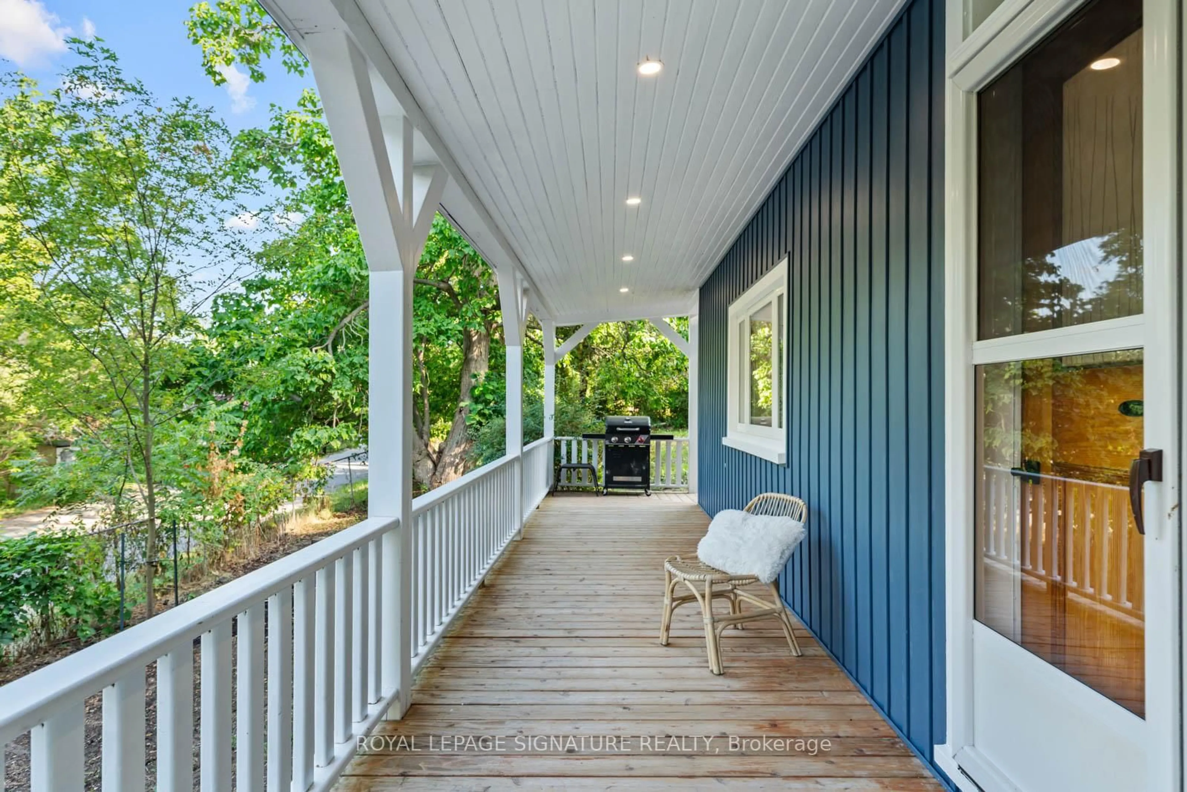 Patio, street for 5265 Kelly Rd, Hamilton Township Ontario K0K 2E0