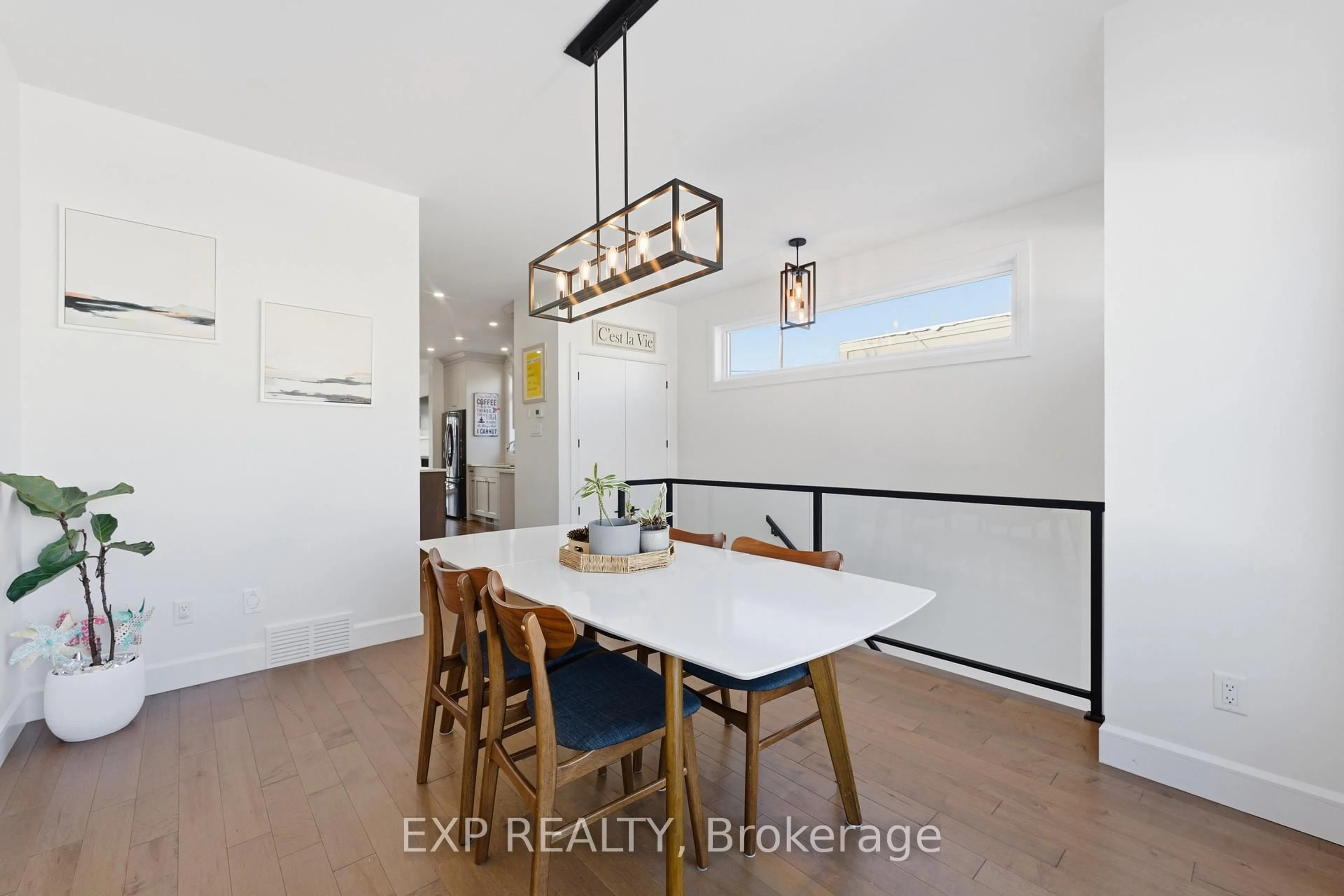 Unknown for 158 Marier Ave, Ottawa Ontario K1L 5S1