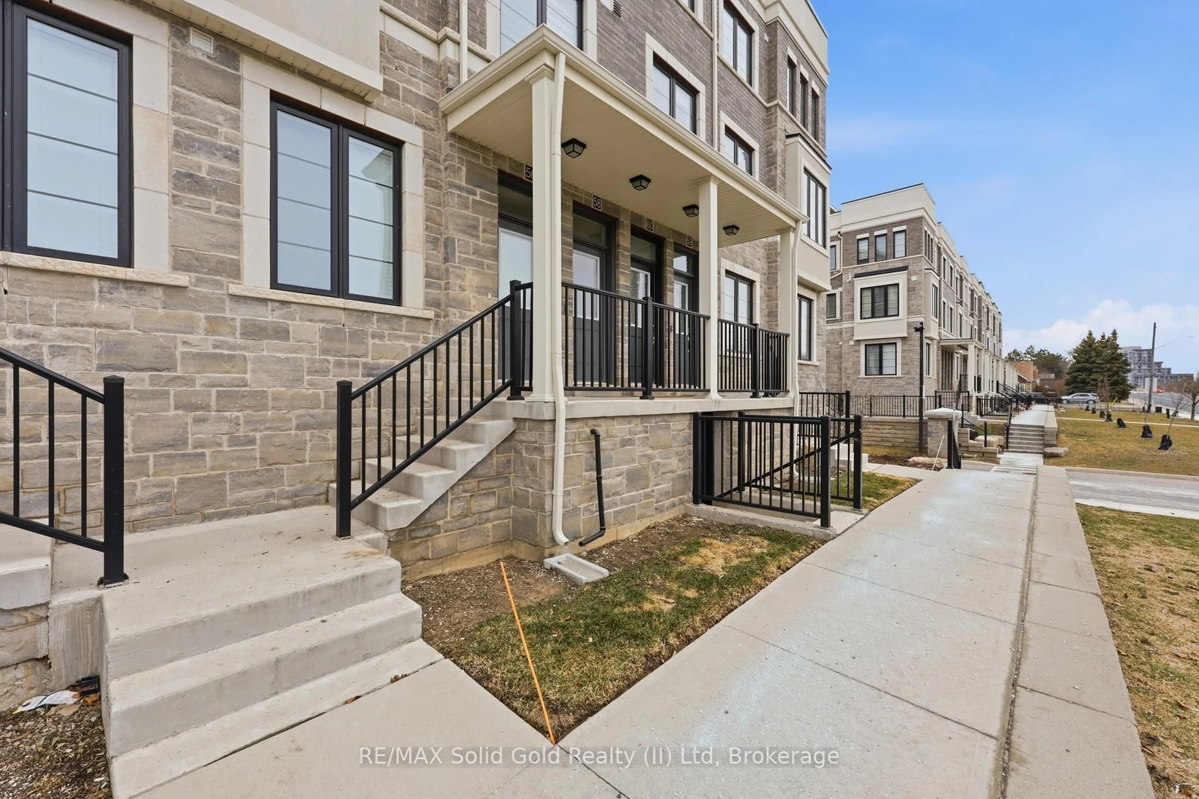 Unknown for 383 Dundas St #58, Hamilton Ontario L8B 1X6