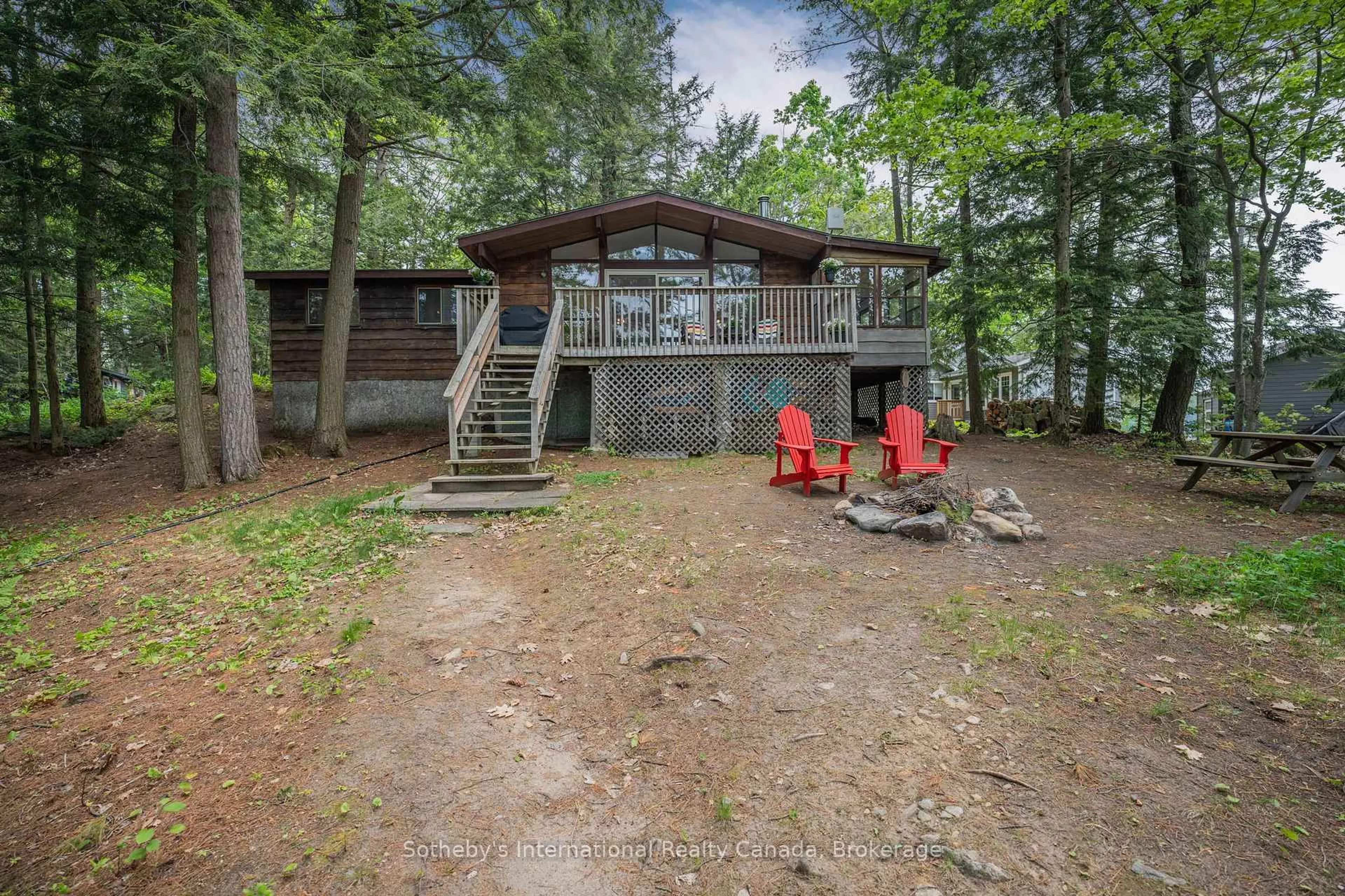 Patio, water/lake/river/ocean view for 374 STEWART LAKE Rd, Georgian Bay Ontario P0C 1H0