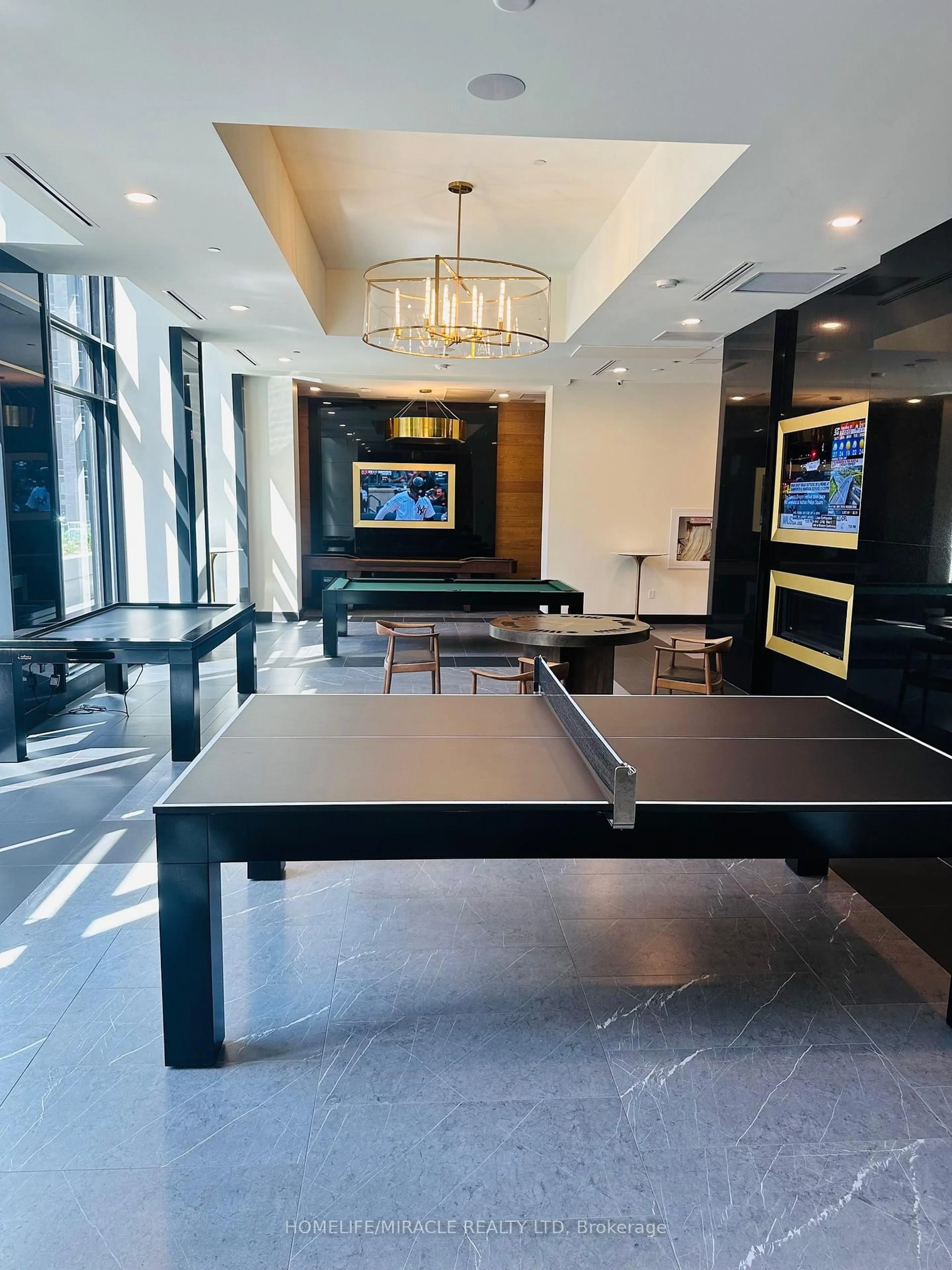 Unknown for 145 Columbia St #2226, Waterloo Ontario N2L 3L2