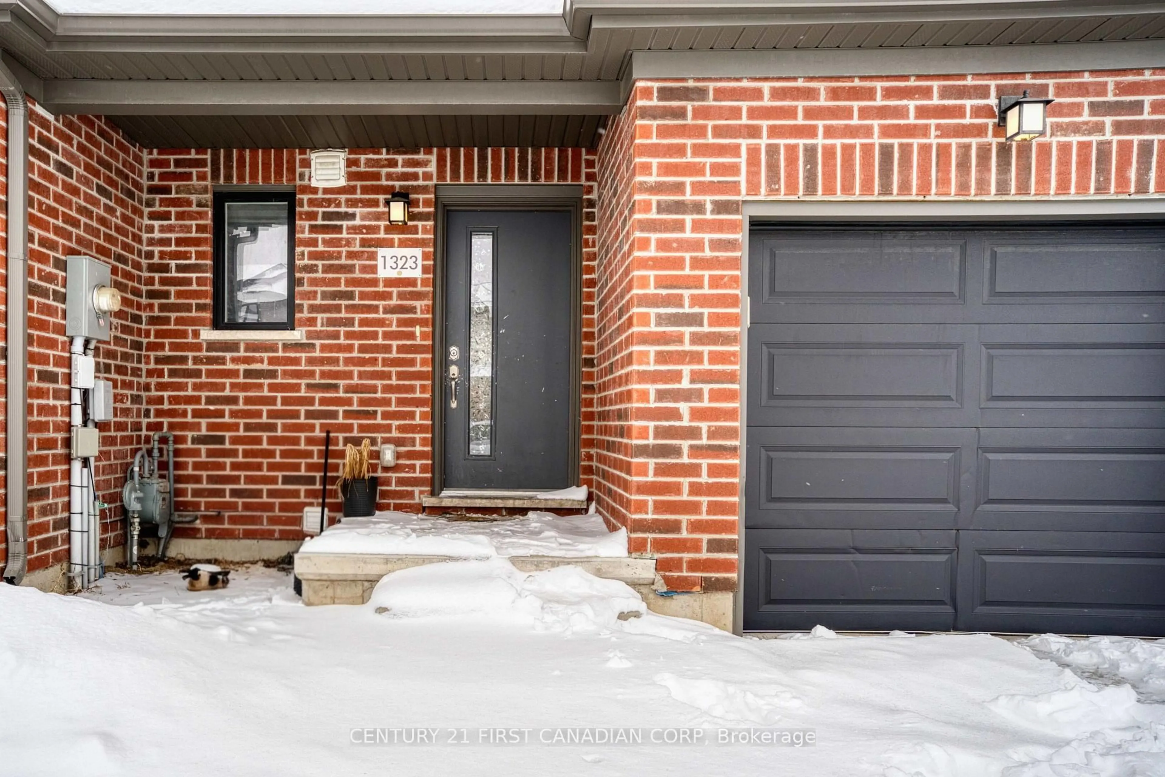 Home with brick exterior material, street for 1323 Michael Circ, London East Ontario N5V 0B8