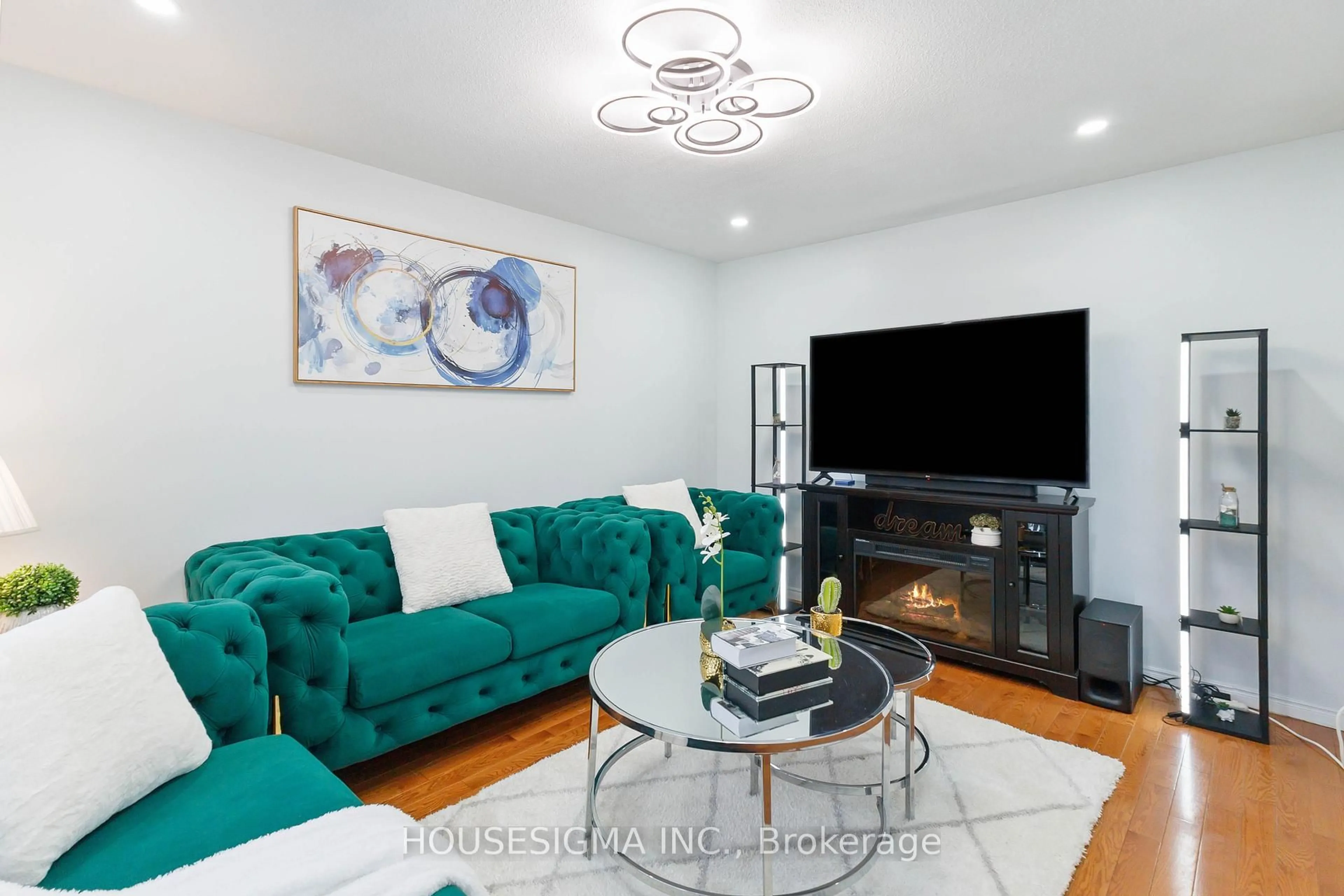 Living room with furniture, unknown for 220 Killarney Grve, London North Ontario N5X 3X6