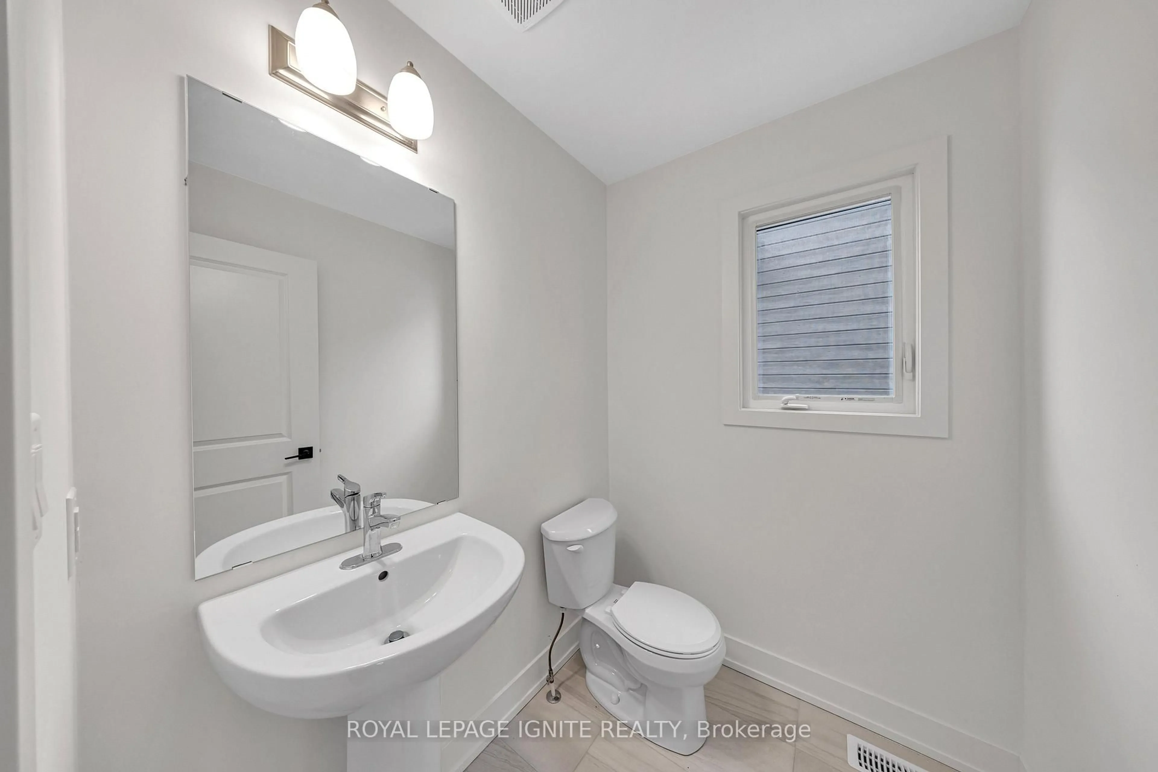 Standard bathroom, ceramic/tile floor for 75 Creighton Dr #Lot 72, Bissett Creek Ontario K0H 2H0