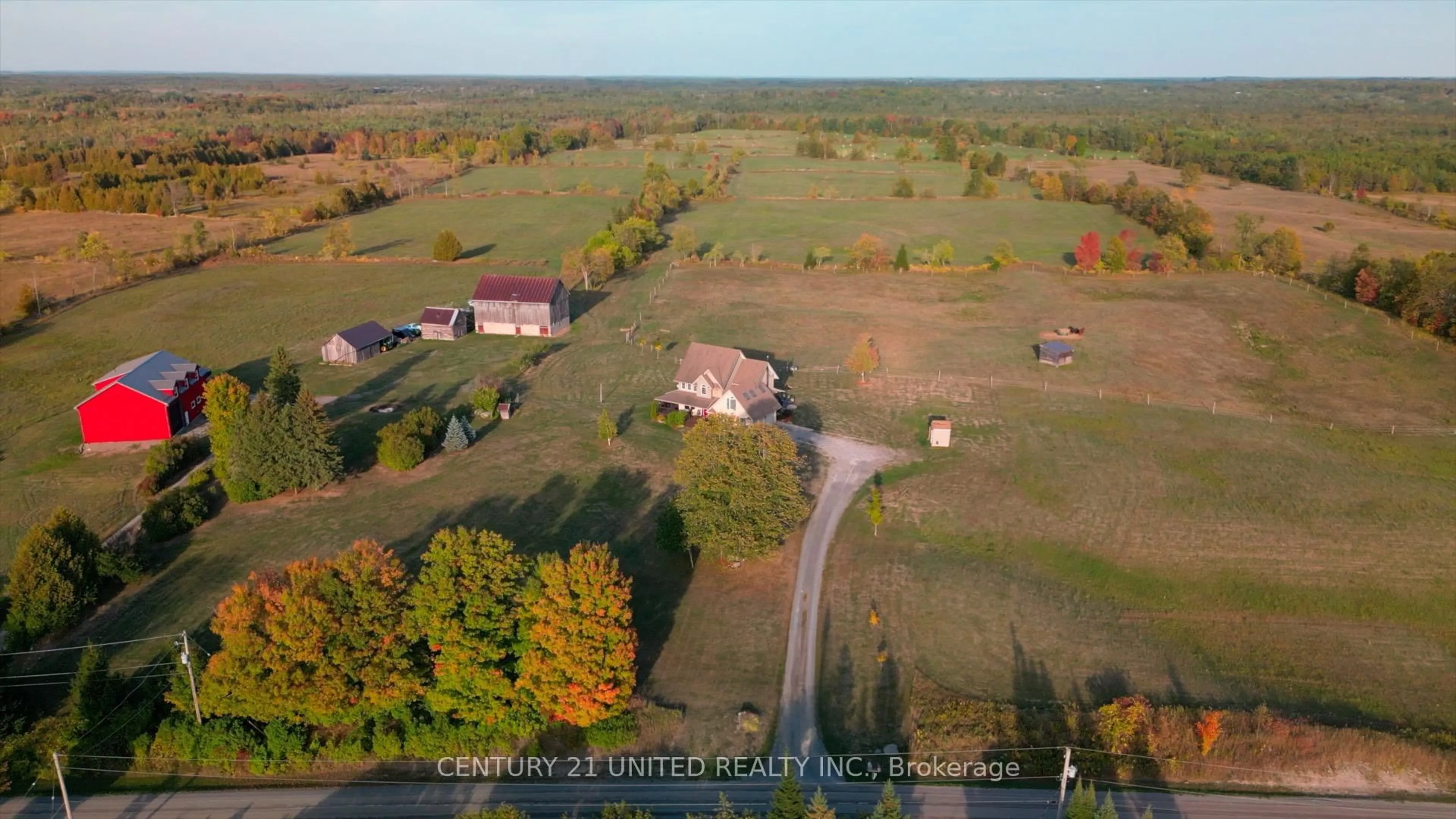 A pic from outside/outdoor area/front of a property/back of a property/a pic from drone, unknown for 257 10th Line Rd South Dummer Rd, Douro-Dummer Ontario K0L 2V0