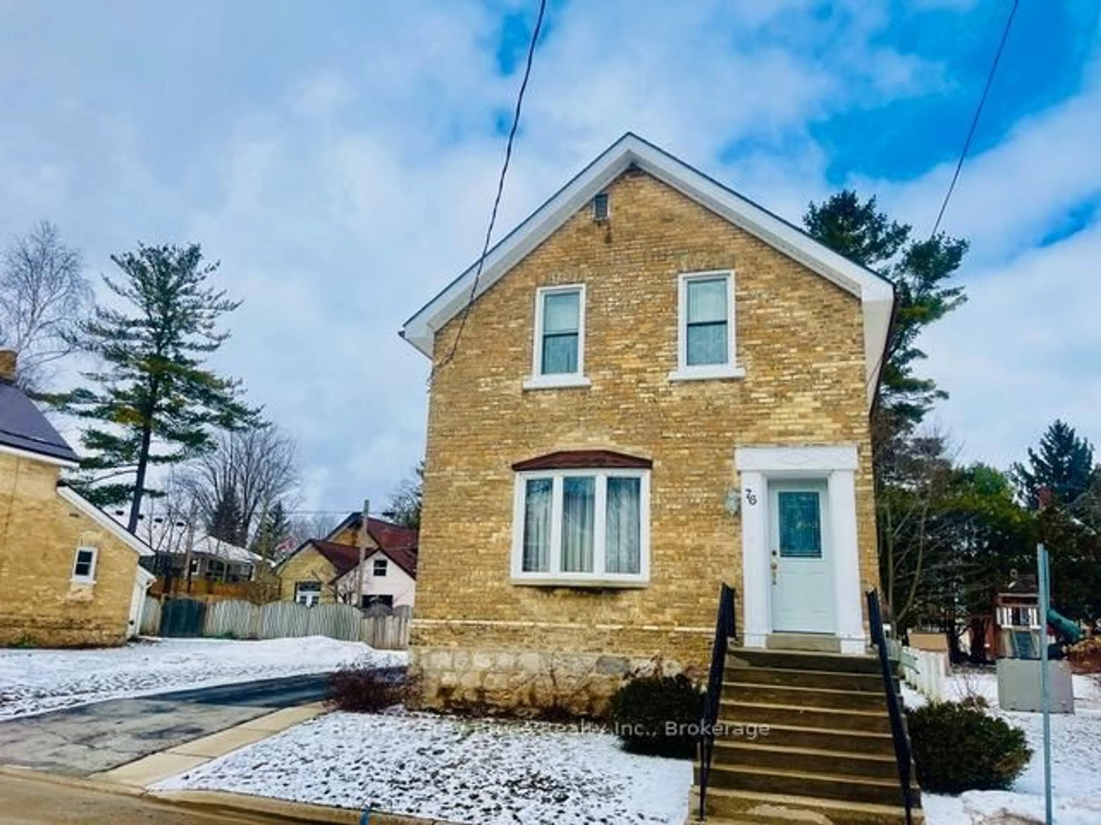 A pic from outside/outdoor area/front of a property/back of a property/a pic from drone, street for 76 5th St, Arran-Elderslie Ontario N0G 1L0