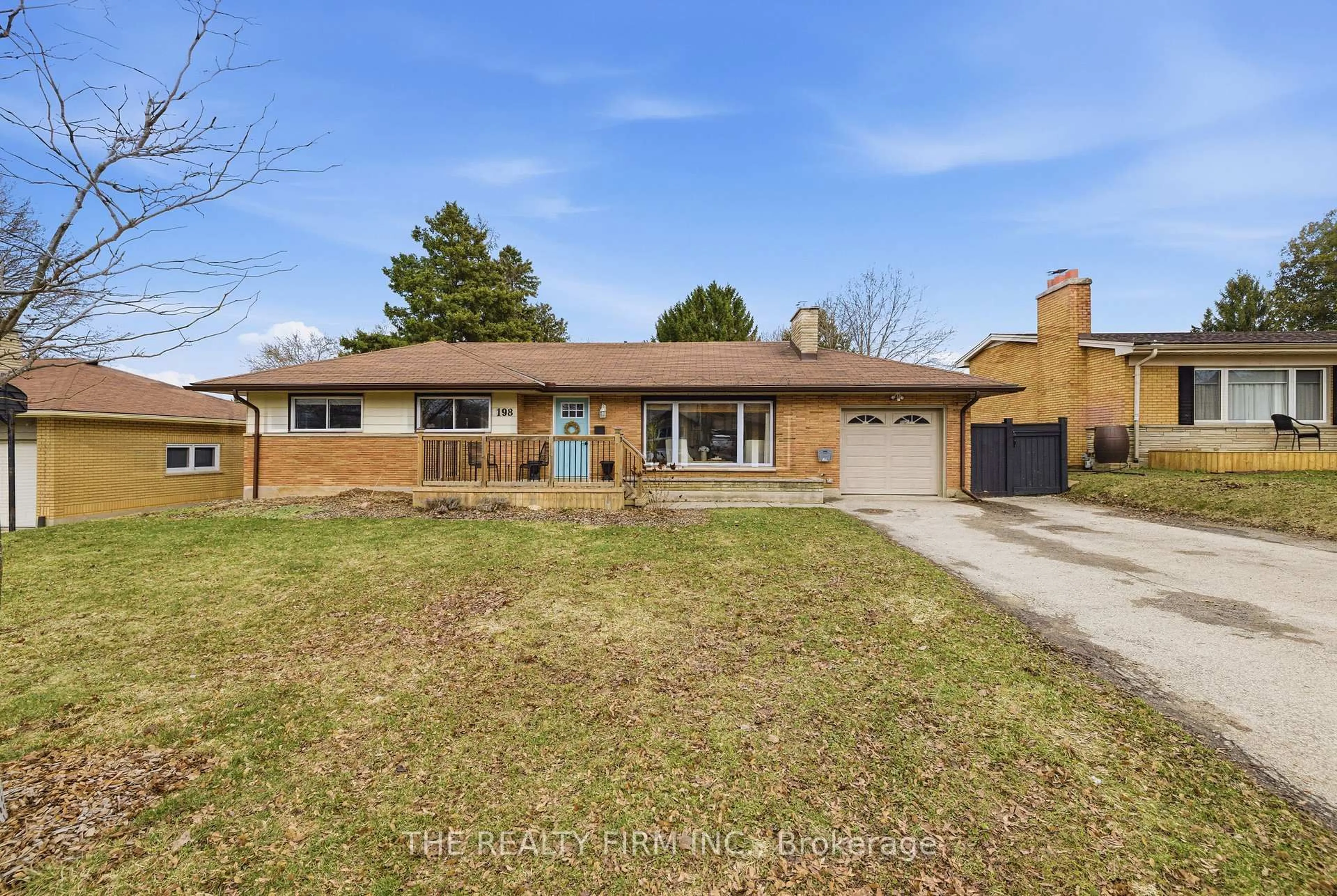 Home with brick exterior material, street for 198 Buckingham St, London South Ontario N5Z 3V5