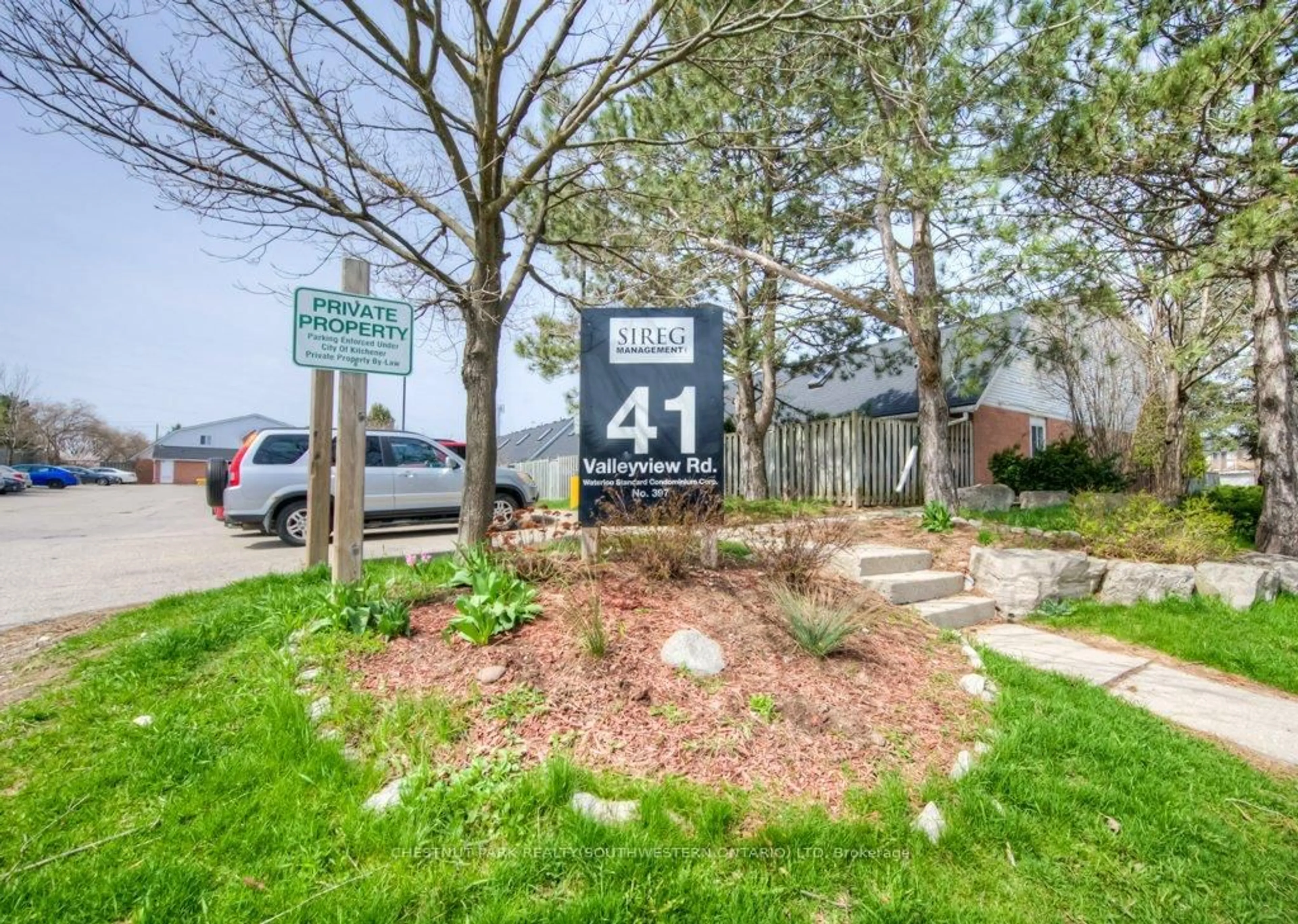 Unknown for 41 Valleyview Rd #35, Kitchener Ontario N2E 3H9