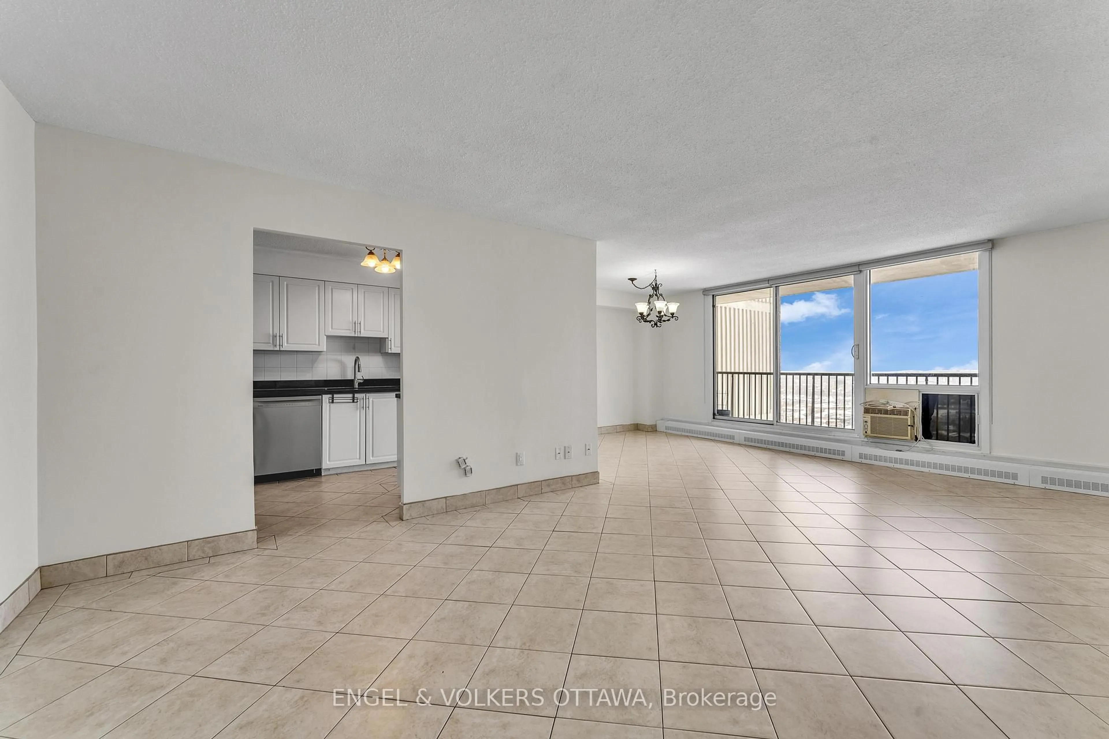 Unknown for 665 Bathgate Dr #2002, Ottawa Ontario K1K 3Y4