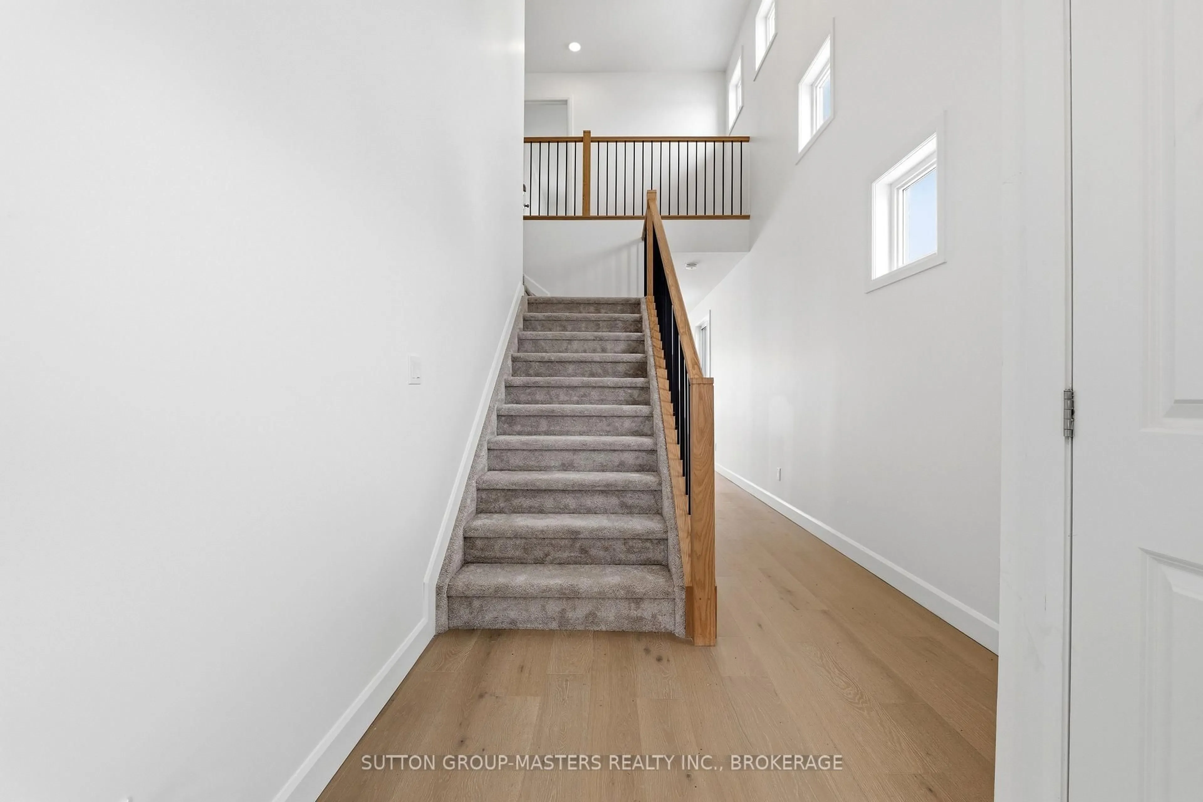 Stairs for 218 Superior Dr, Loyalist Ontario K7N 0E5