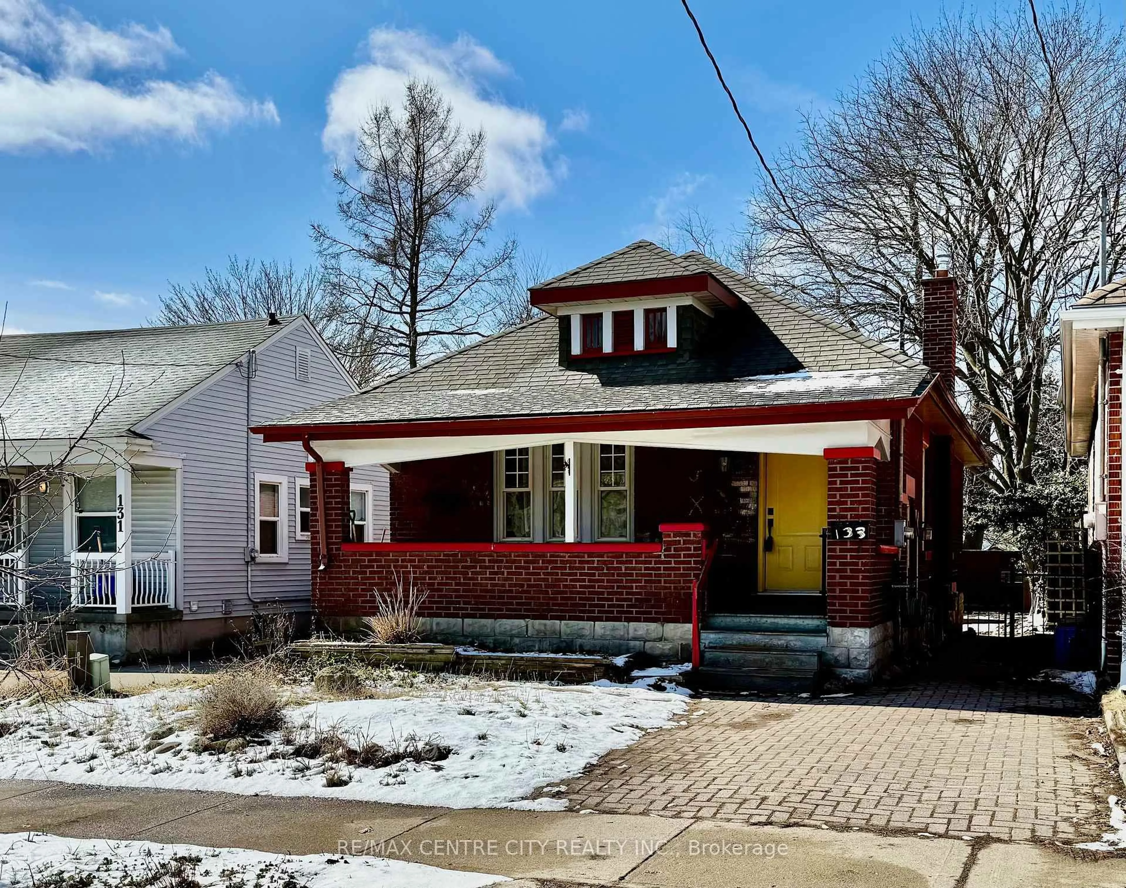Unknown for 133 Arundell St, London East Ontario N5Z 2K1