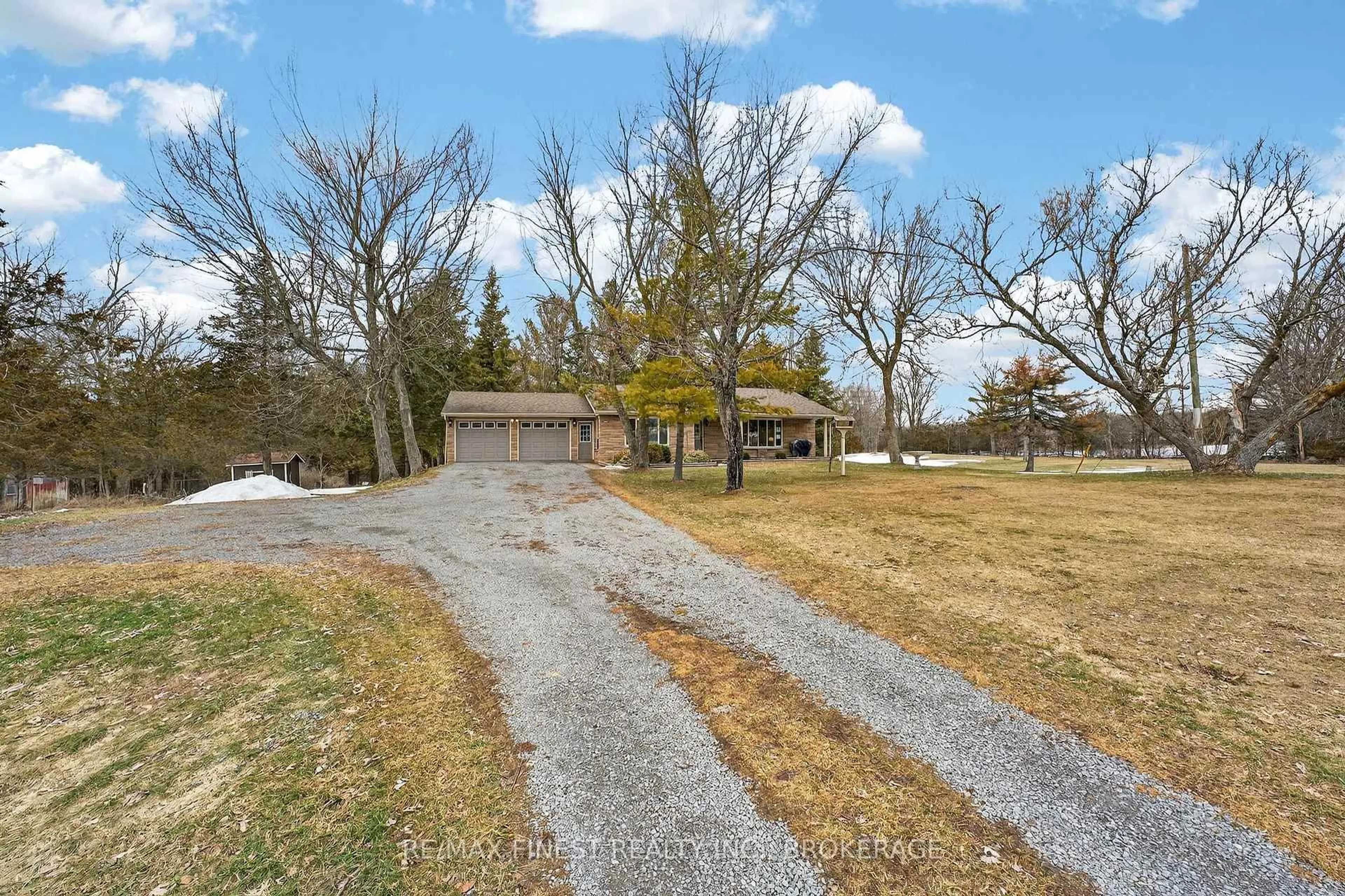 A pic from outside/outdoor area/front of a property/back of a property/a pic from drone, unknown for 331 Salmon River Rd, Greater Napanee Ontario K0K 2W0