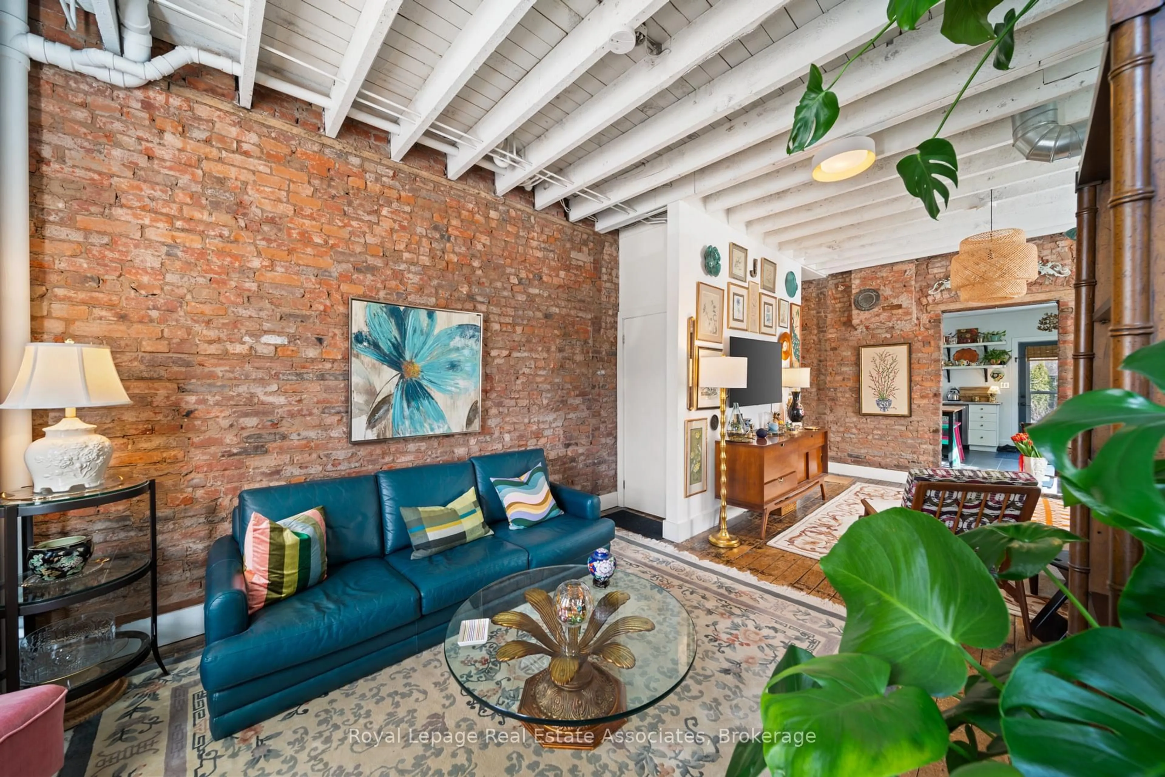 Living room with furniture, unknown for 215 Ferguson Ave, Hamilton Ontario L8N 2N2