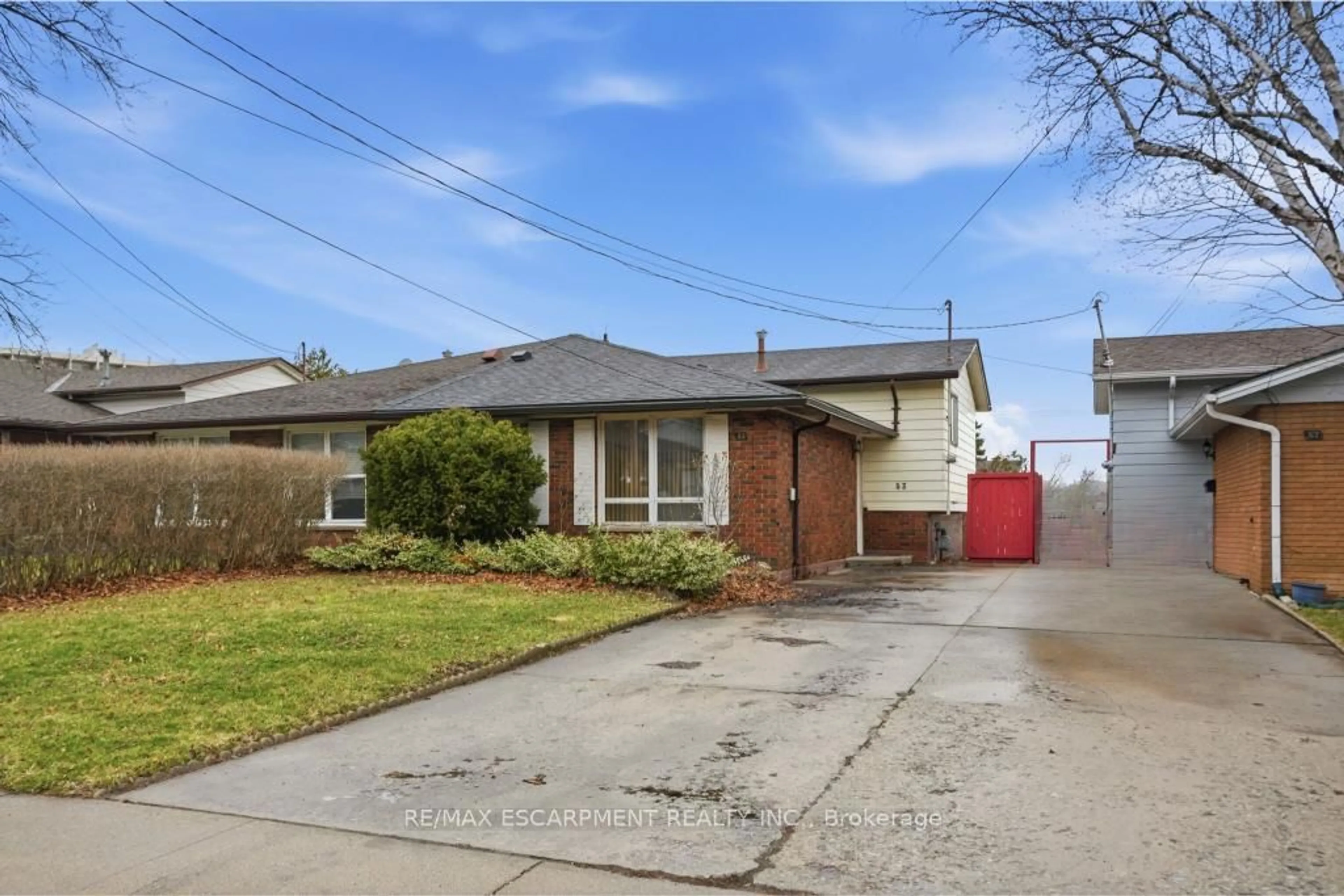 Home with brick exterior material, street for 53 Sherry Lane Dr, Hamilton Ontario L8K 5R1