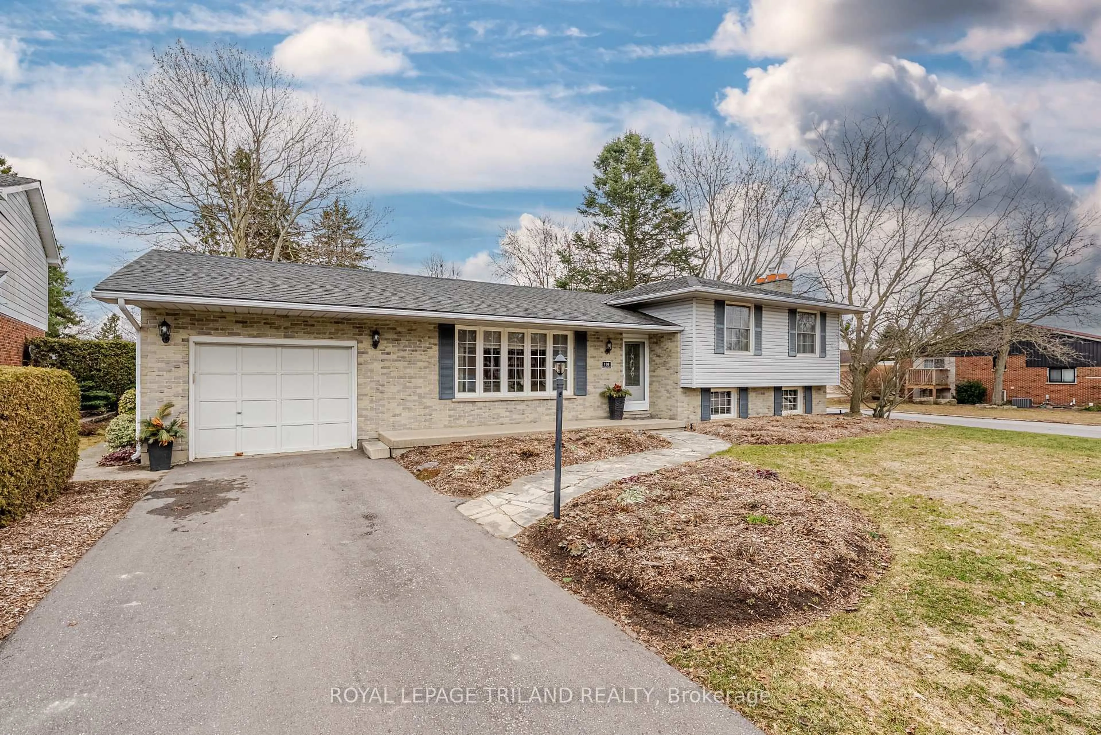 Unknown for 188 Canterbury Dr, Thames Centre Ontario N0L 1G3