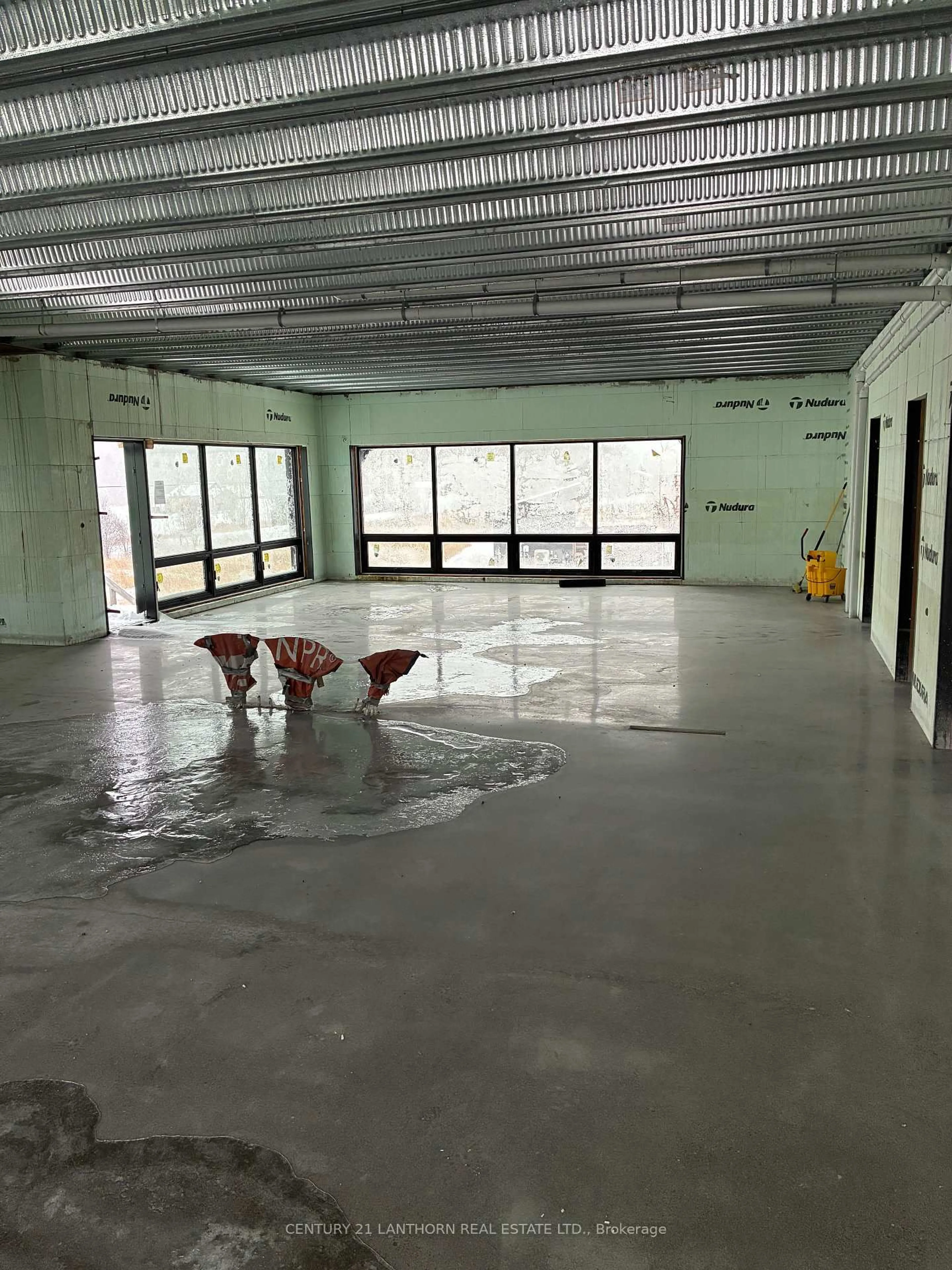 Indoor foyer for 449 Partridge Hollow Rd, Prince Edward County Ontario K0K 1T0