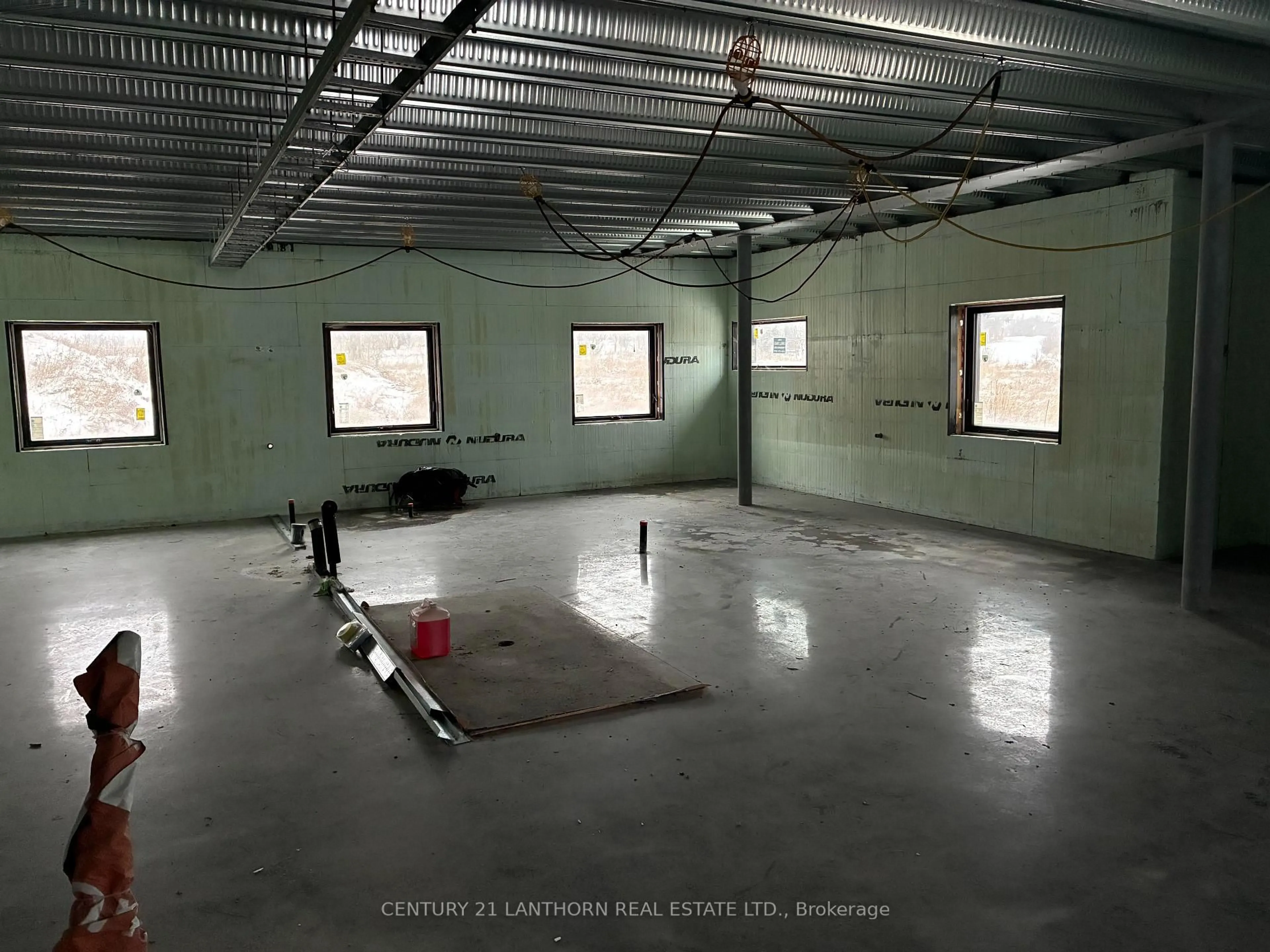 Indoor garage for 449 Partridge Hollow Rd, Prince Edward County Ontario K0K 1T0