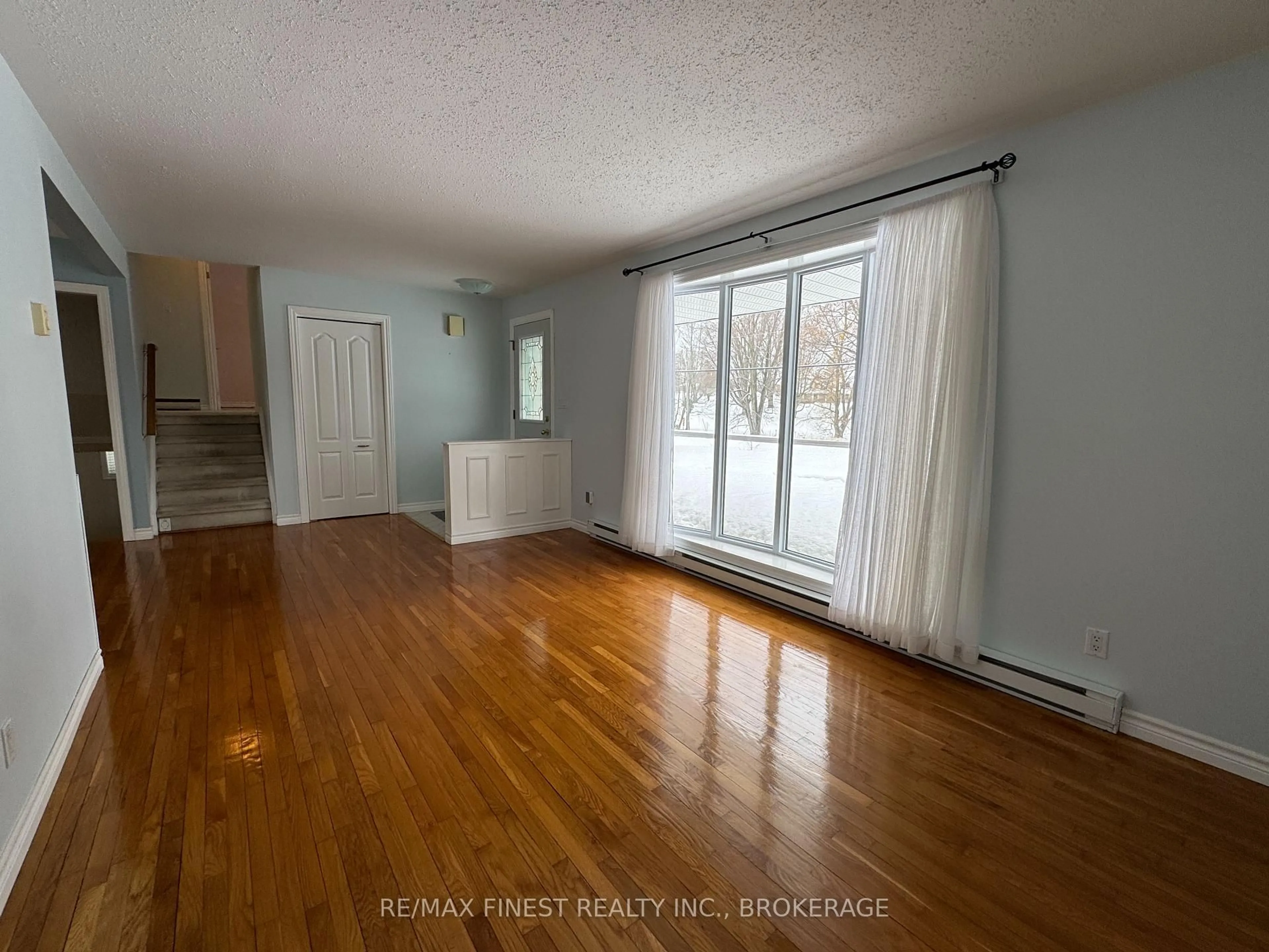 A pic of a room for 7350 County Road 2, Napanee Ontario K7R 3K6