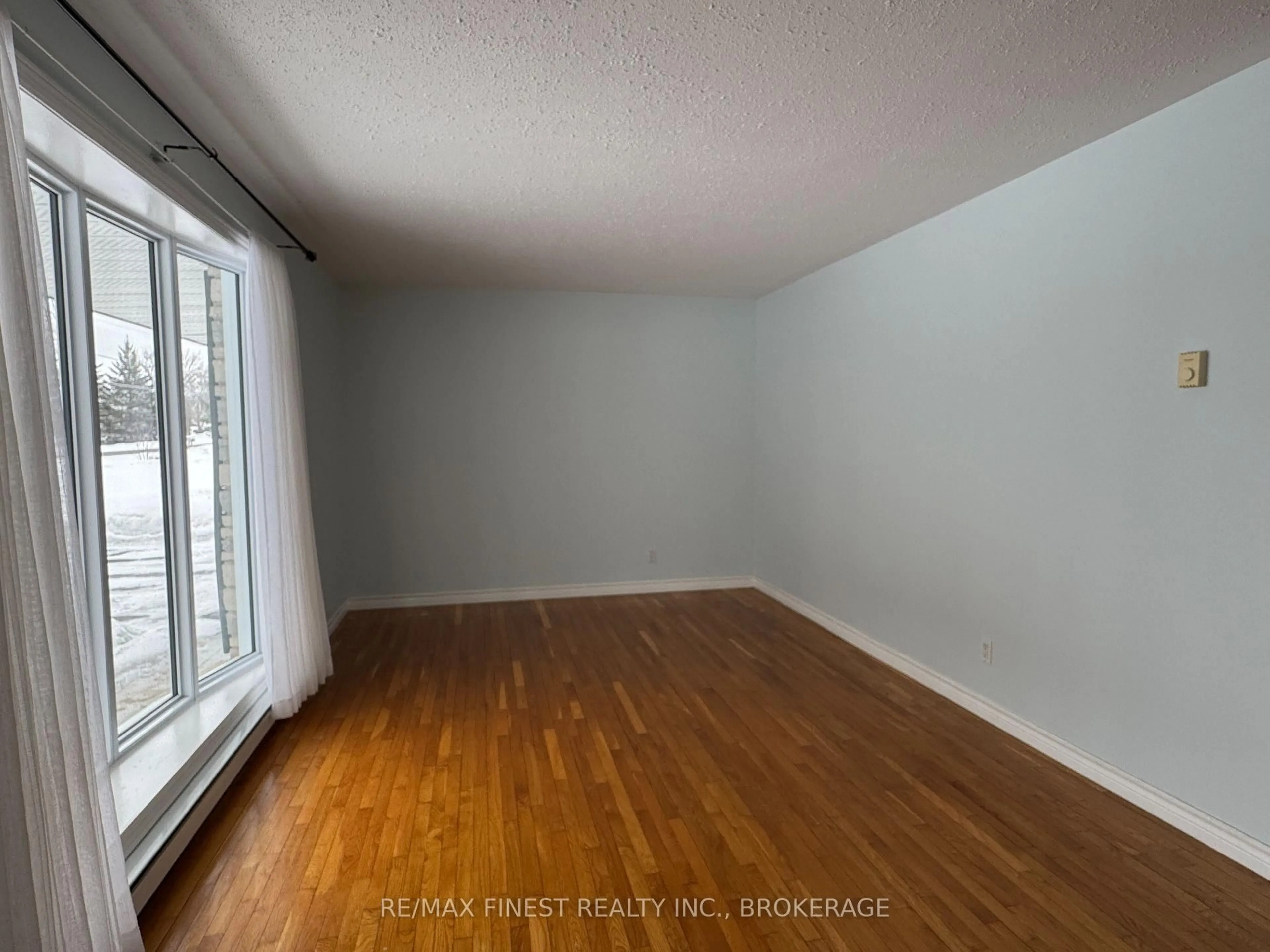 Unknown for 7350 County Road 2, Napanee Ontario K7R 3K6