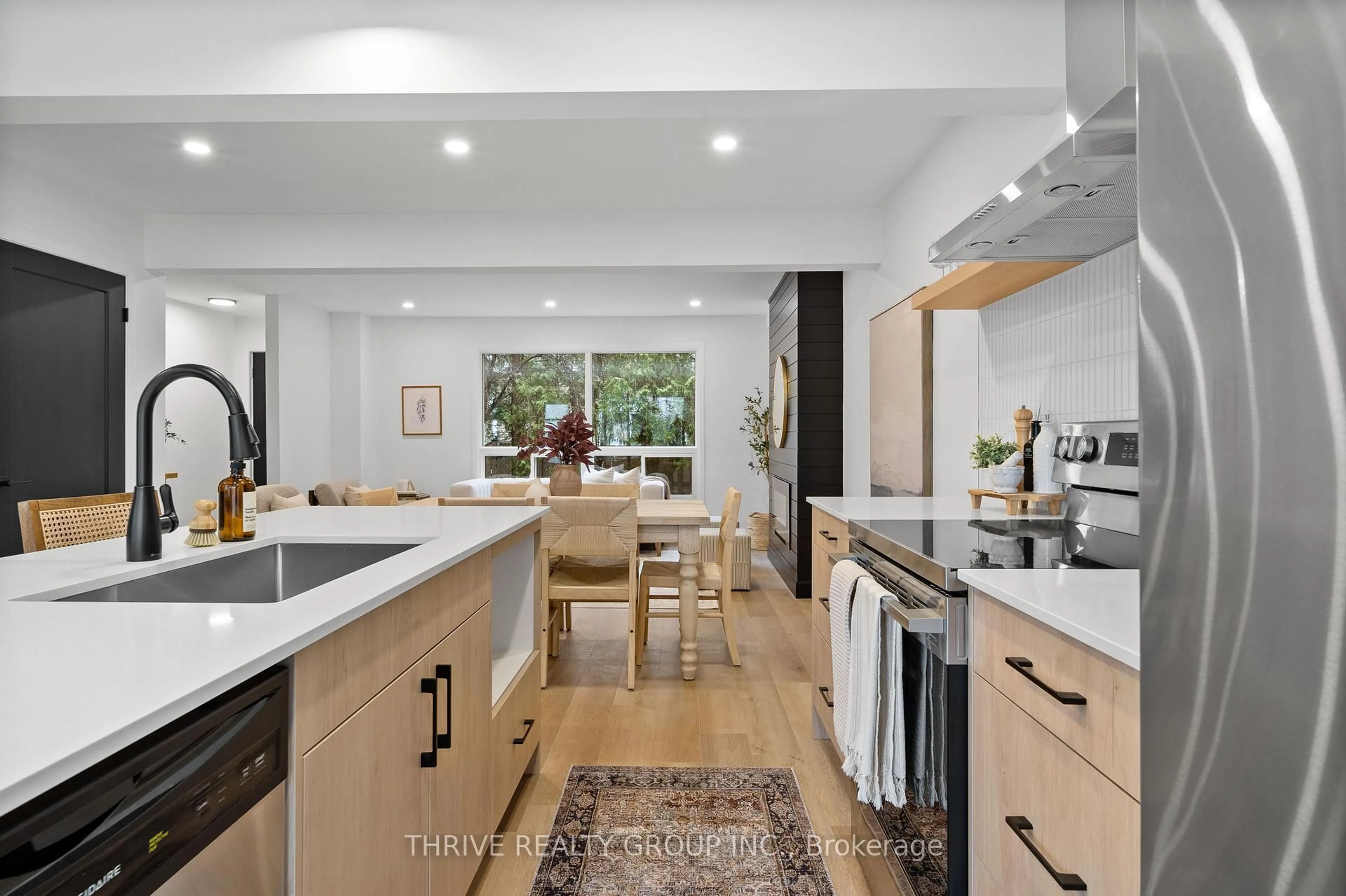 Open concept kitchen, unknown for 355 Sandringham Cres #41, London South Ontario N6C 5K3