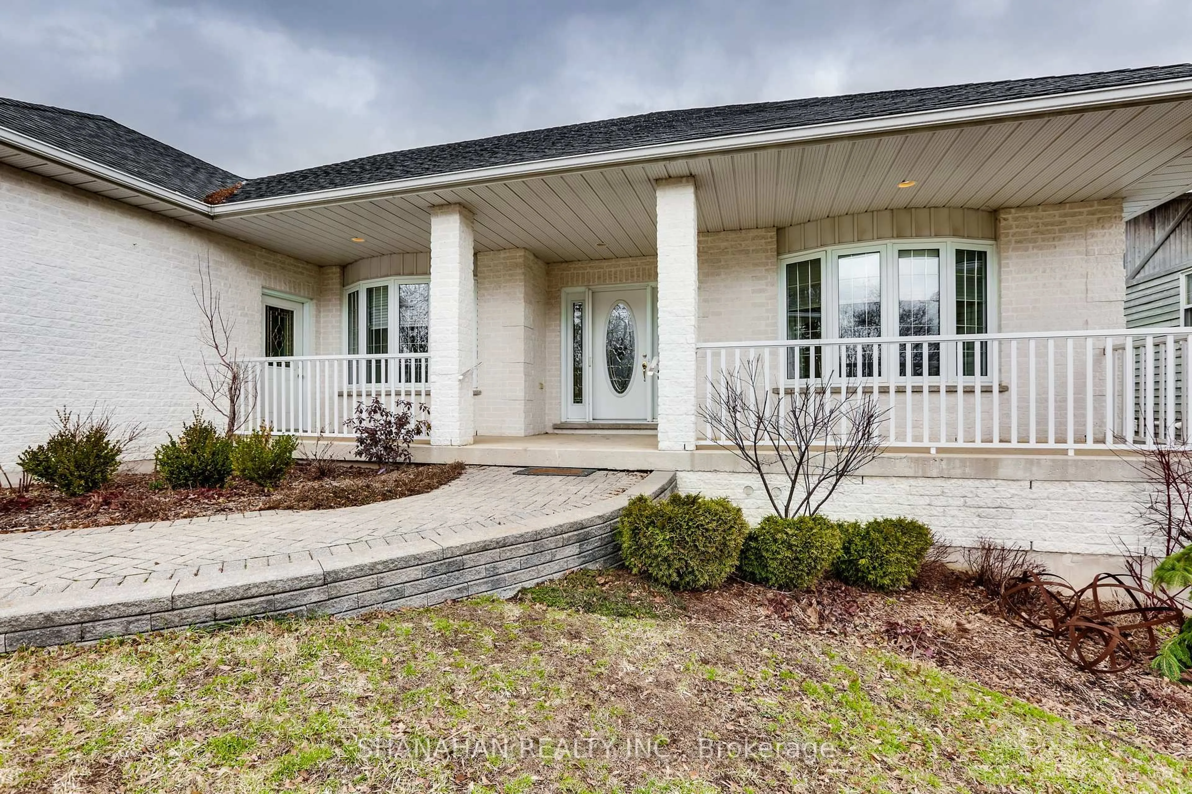 Unknown for 41 Sunset Ave, Warwick Ontario N0M 2S0