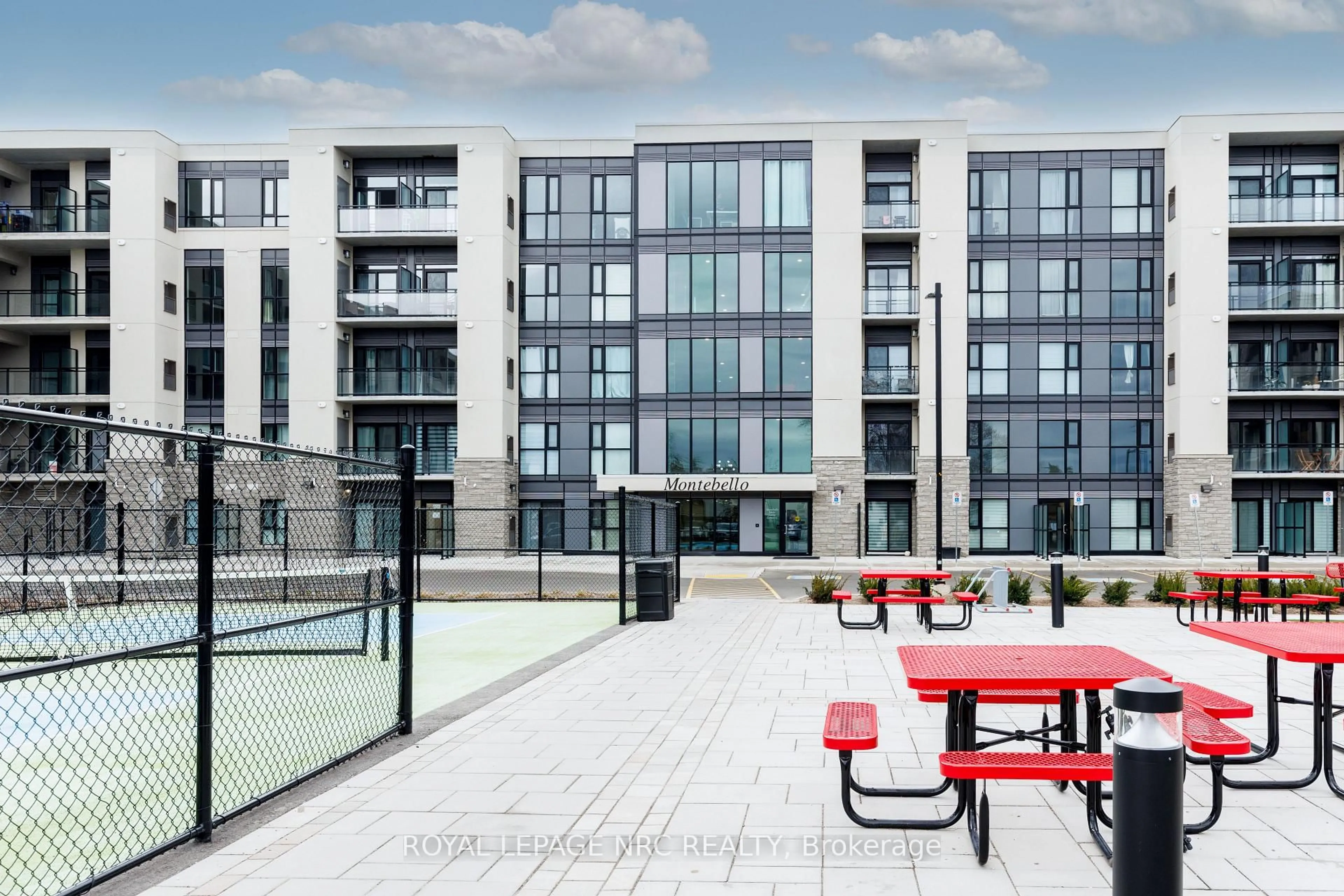 Patio, unknown for 50 HERRICK Ave #LP03, St. Catharines Ontario L2P 2T9