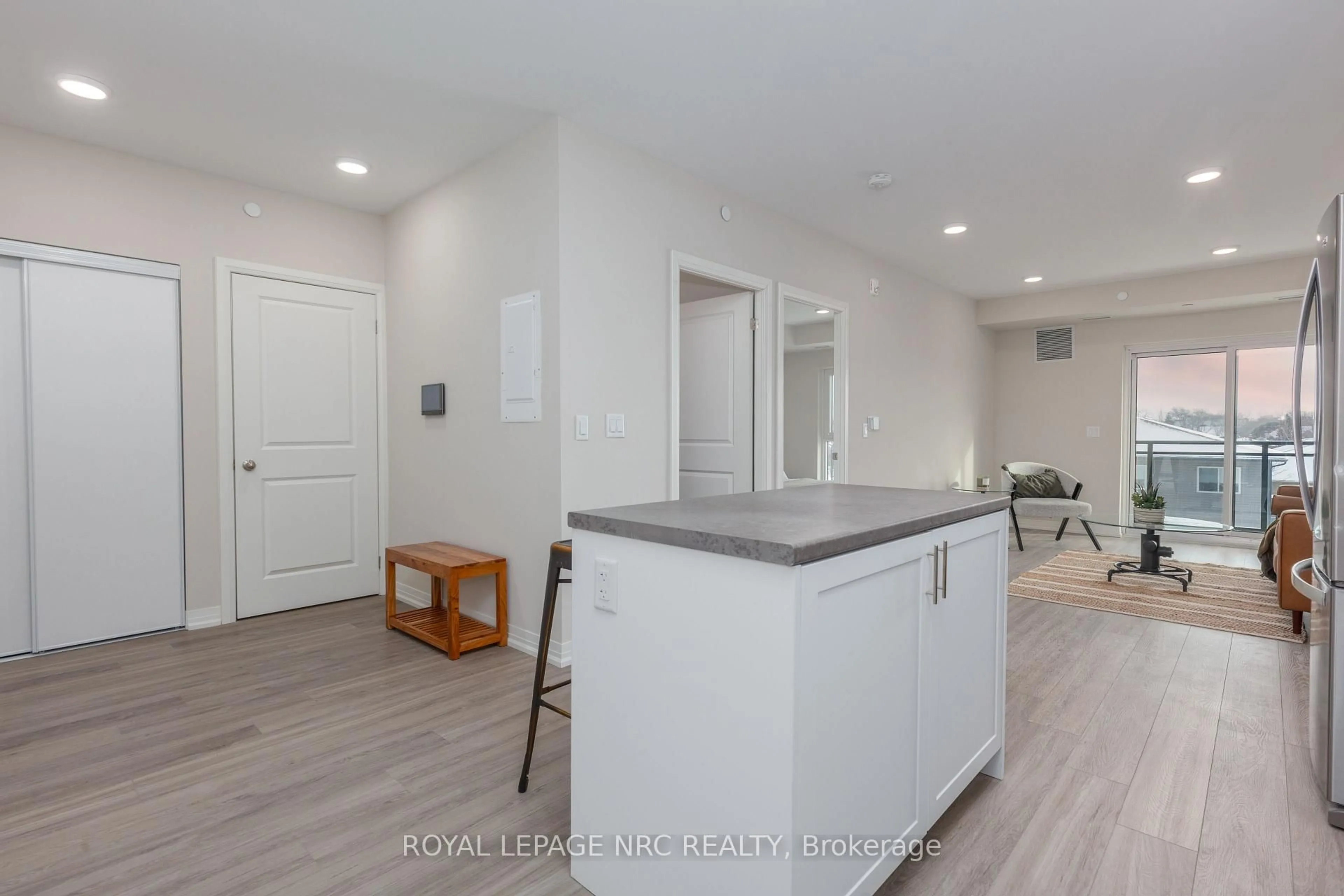 Open concept kitchen, unknown for 50 HERRICK Ave #LP03, St. Catharines Ontario L2P 2T9