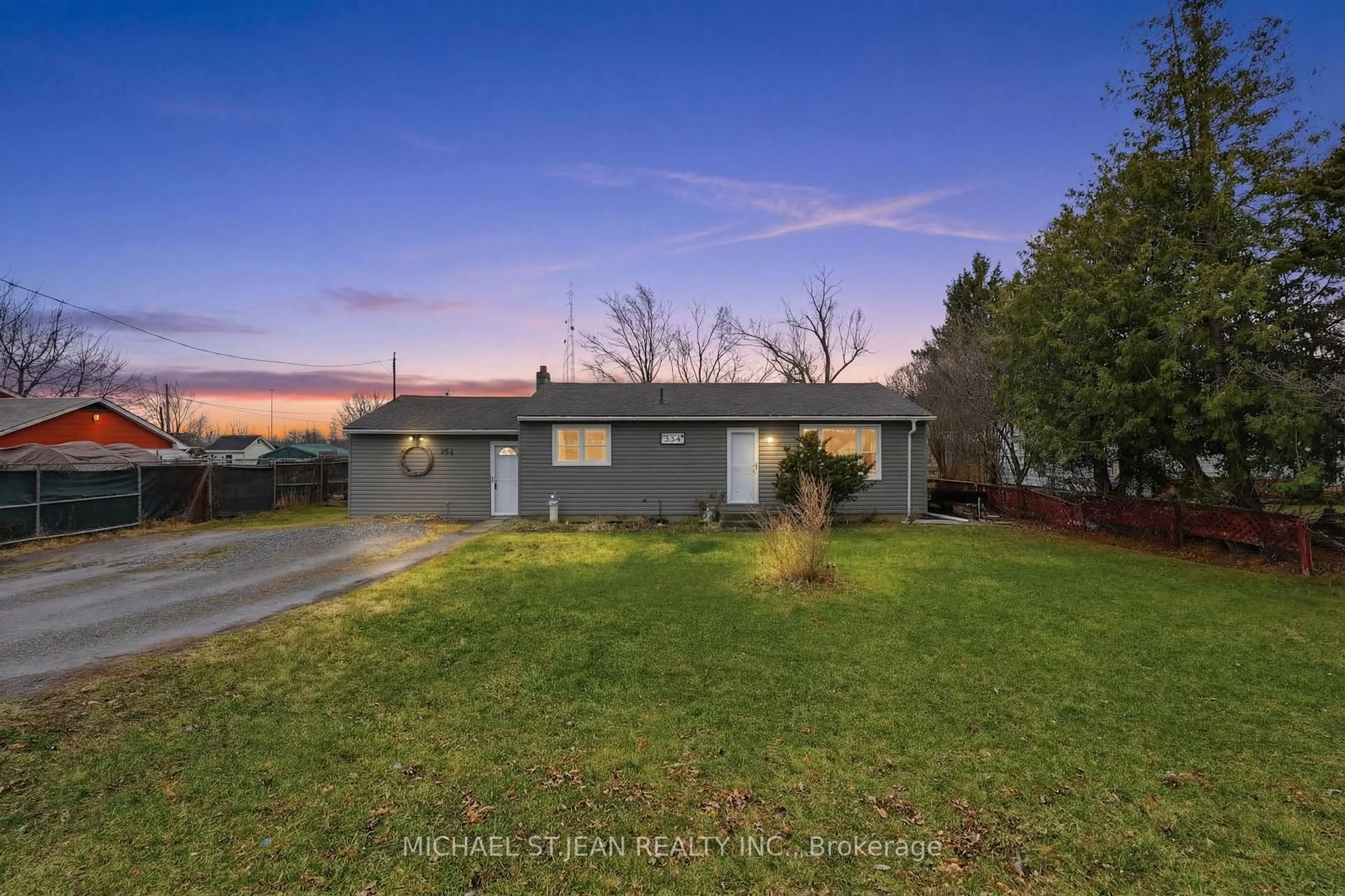 Unknown for 354 McNeilly Rd, Hamilton Ontario L8E 5H4