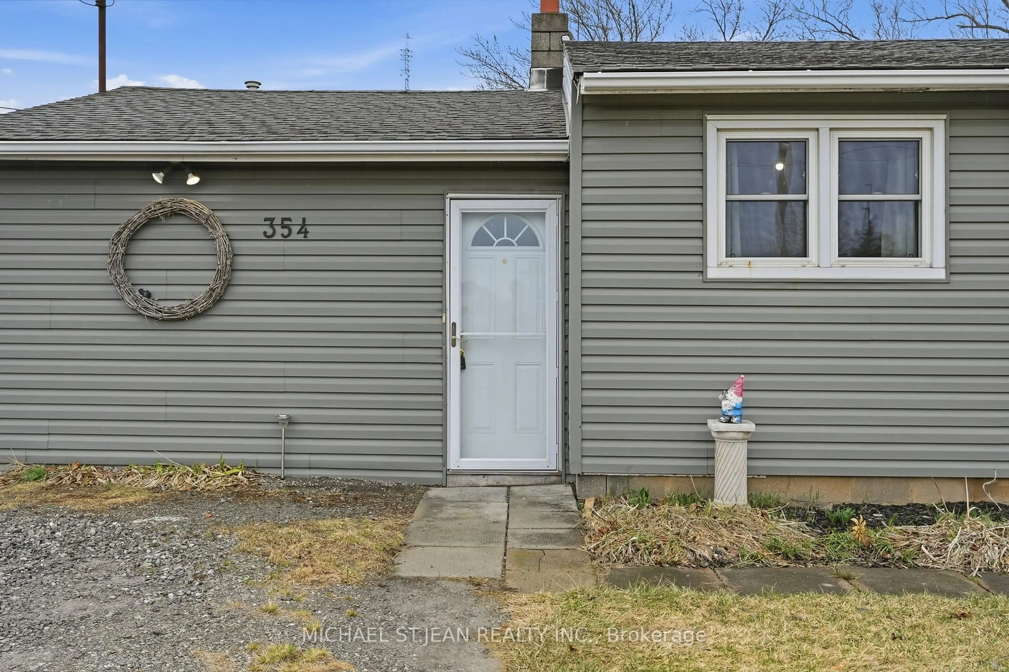 Unknown for 354 McNeilly Rd, Hamilton Ontario L8E 5H4