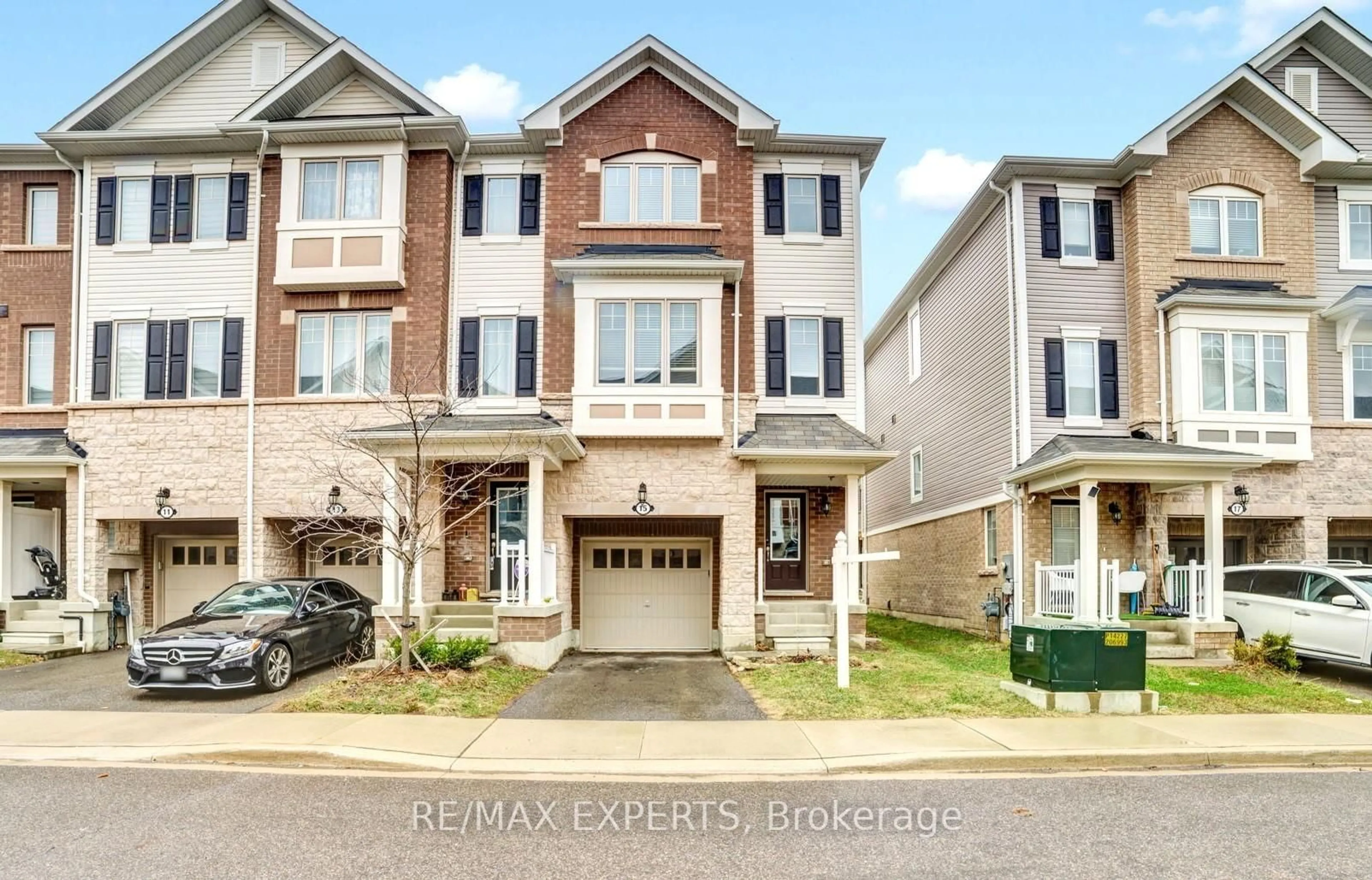Unknown for 15 Rapids Lane, Hamilton Ontario L8K 0A3
